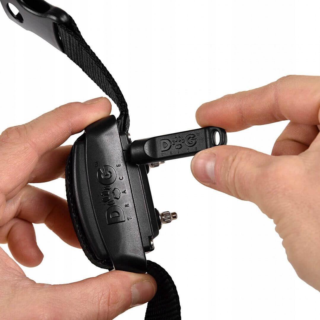 Levně Elektronický obojek proti štěkání Dogtrace d-mute light