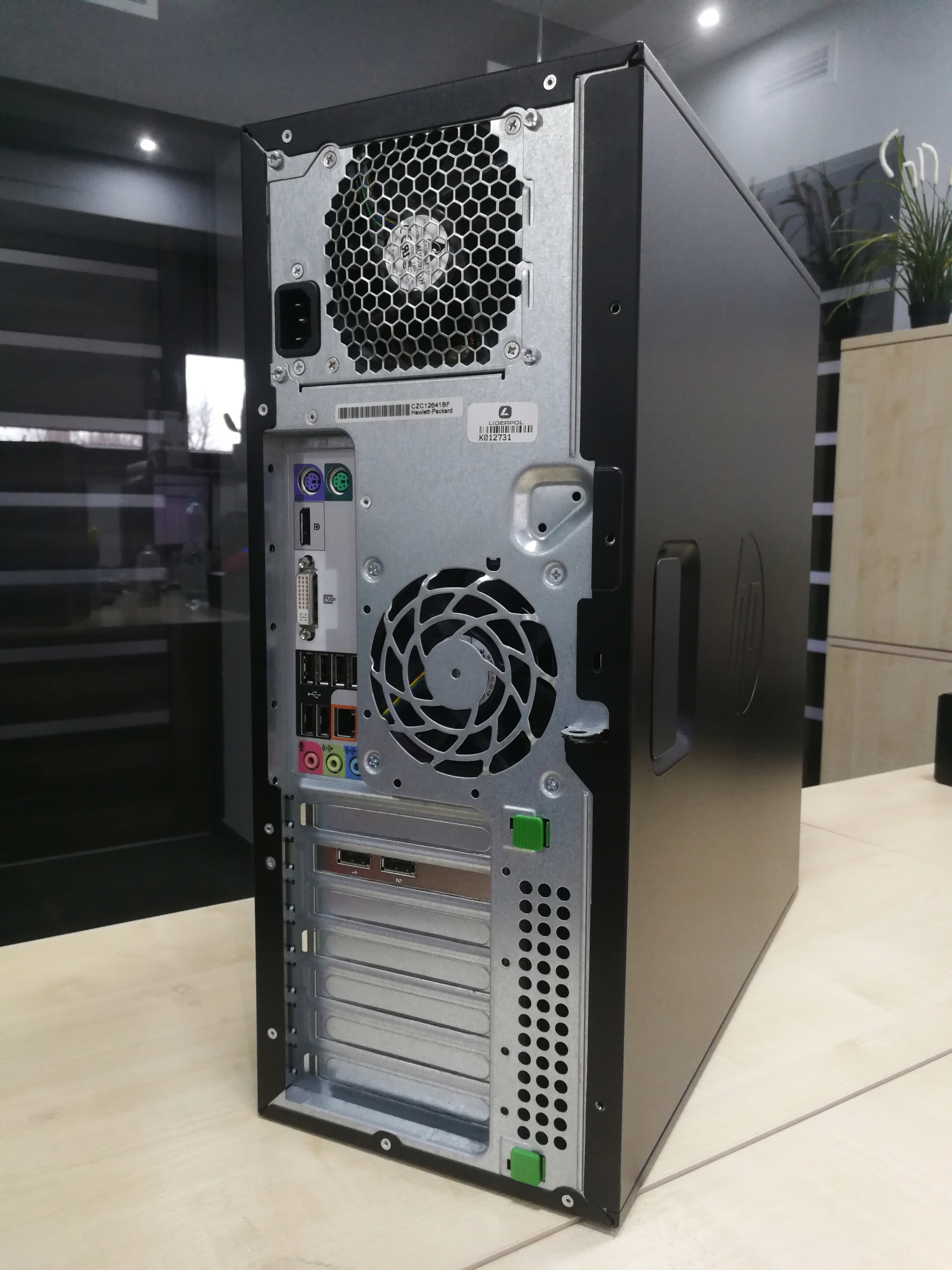 STACJA ROBOCZA Komputer HP Z200 16gb 480SSD i5 W10 Marka HP
