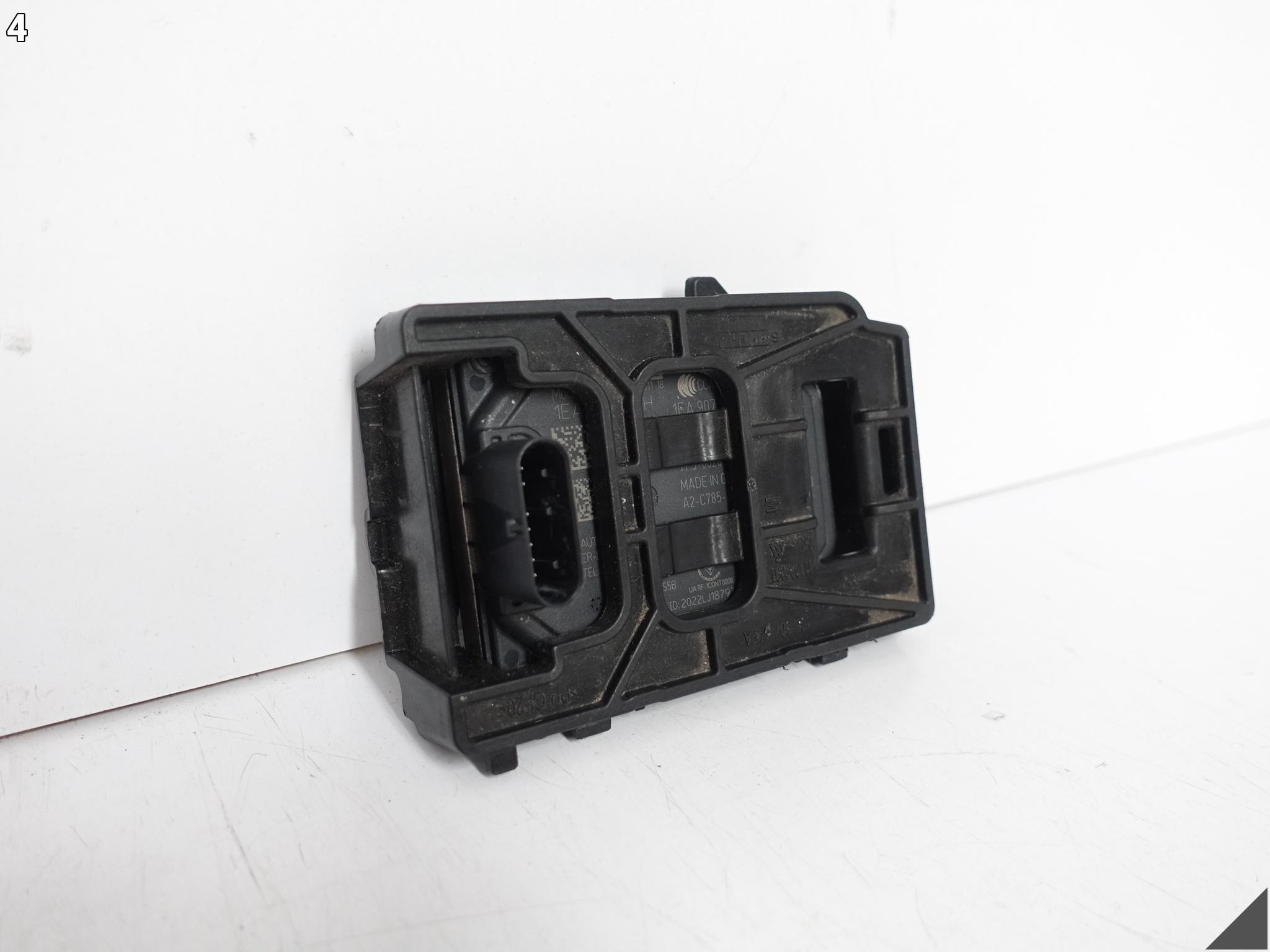 VW ID3 10A ID4 11A ID BUZZ 1T3 RADAR SENSOR ACC DISTRONIC module right