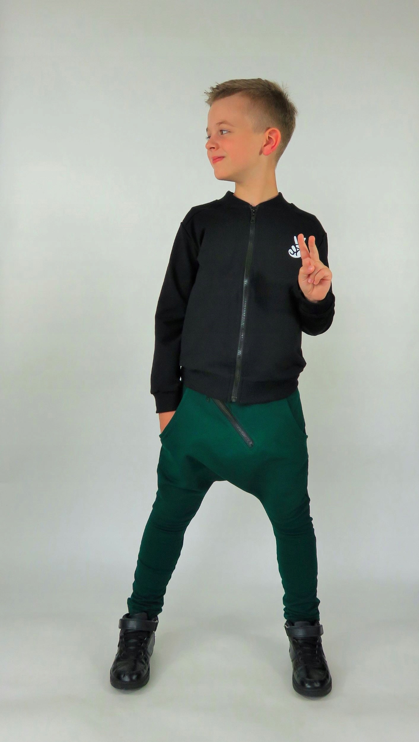 Spodnie baggy zieleń butelkowa 128 Caramba Mamma Marka Inna marka