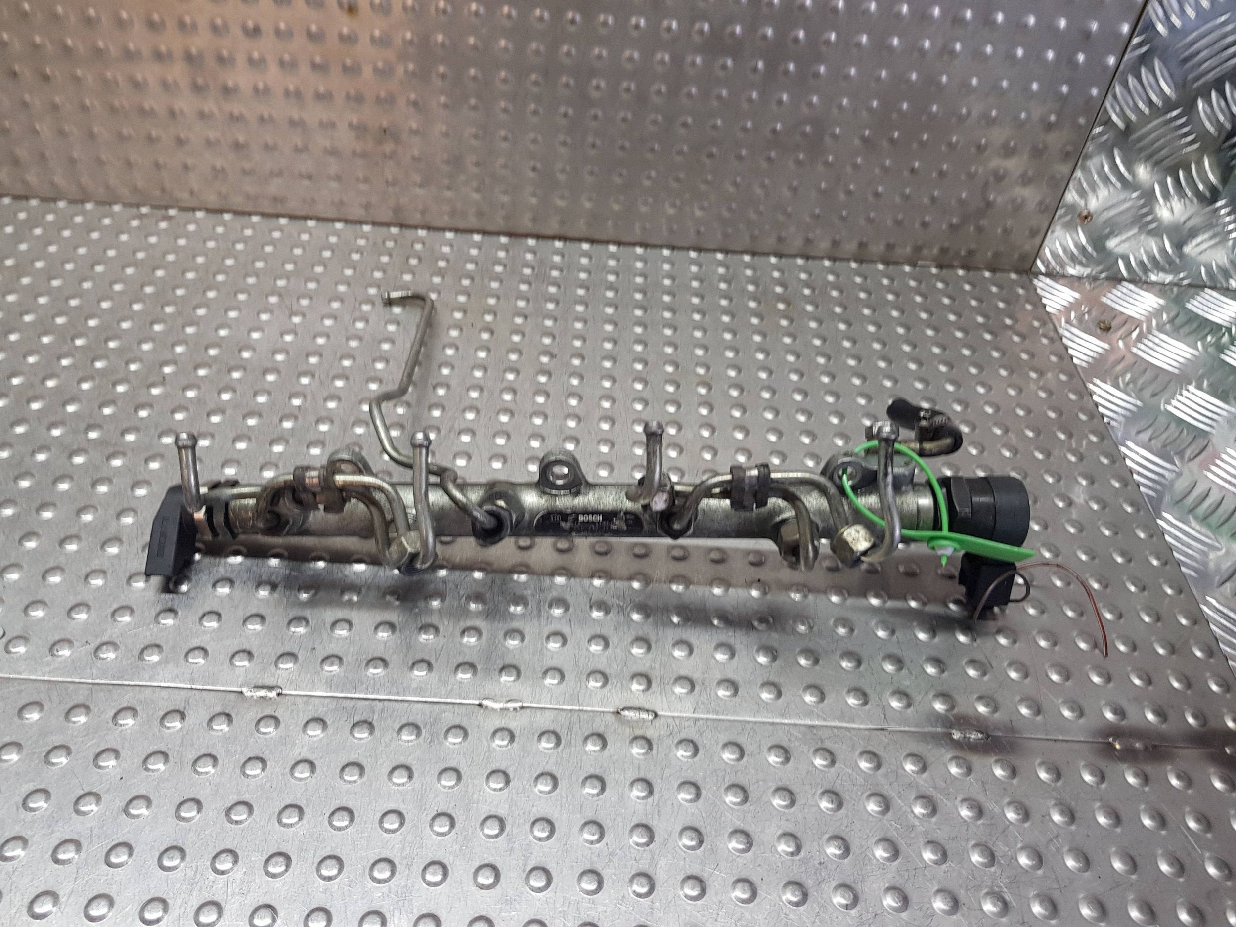 injektorhíd érzékelő 7787164 BMW E46 E90 E60 E61 E87 E91 E83 2.0 D M47