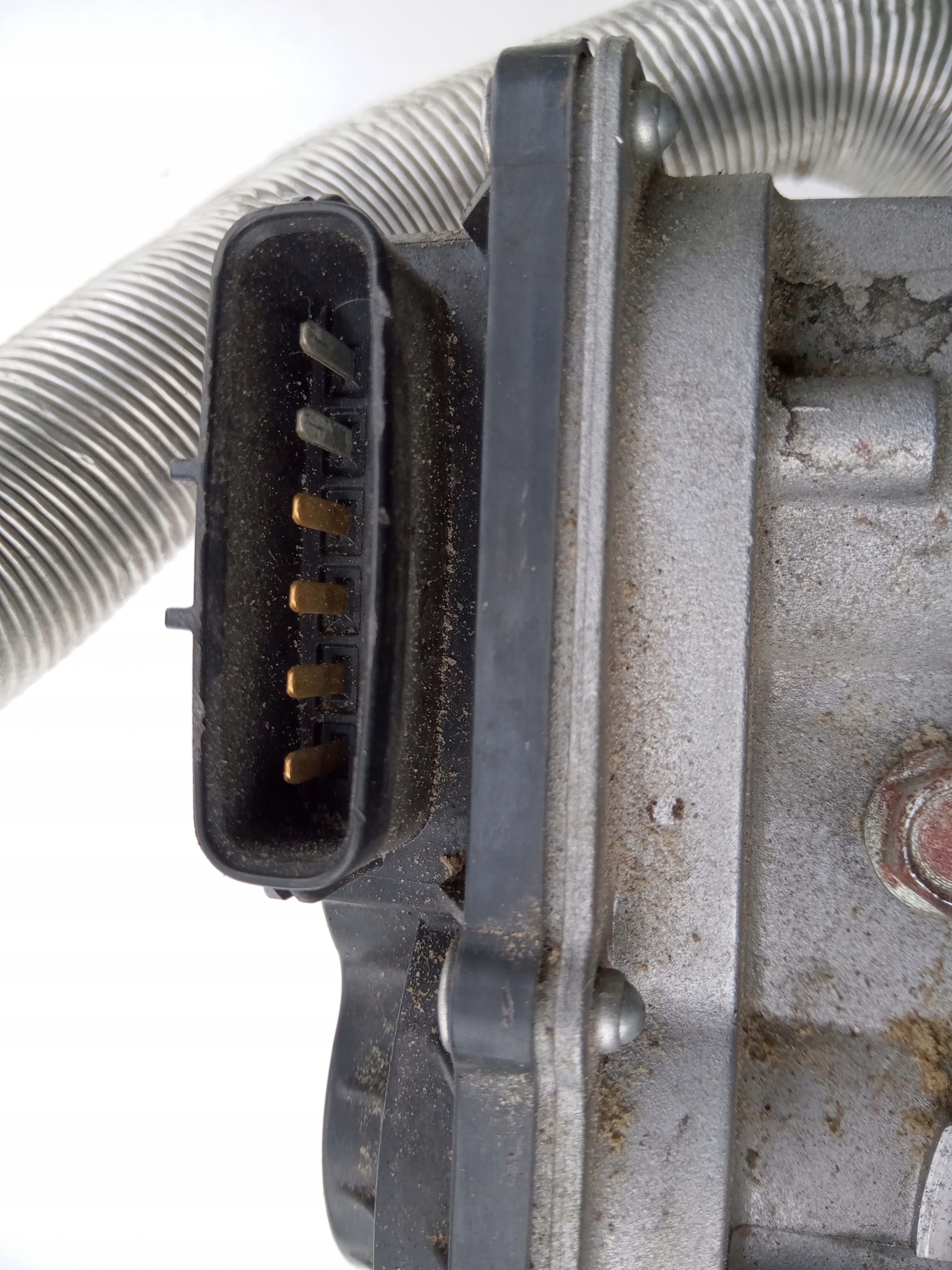 корпус mazda 2.2 d R2AA136B0