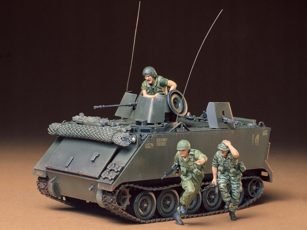 Obrněný transportér M113 Acav model 35135 Tamiya