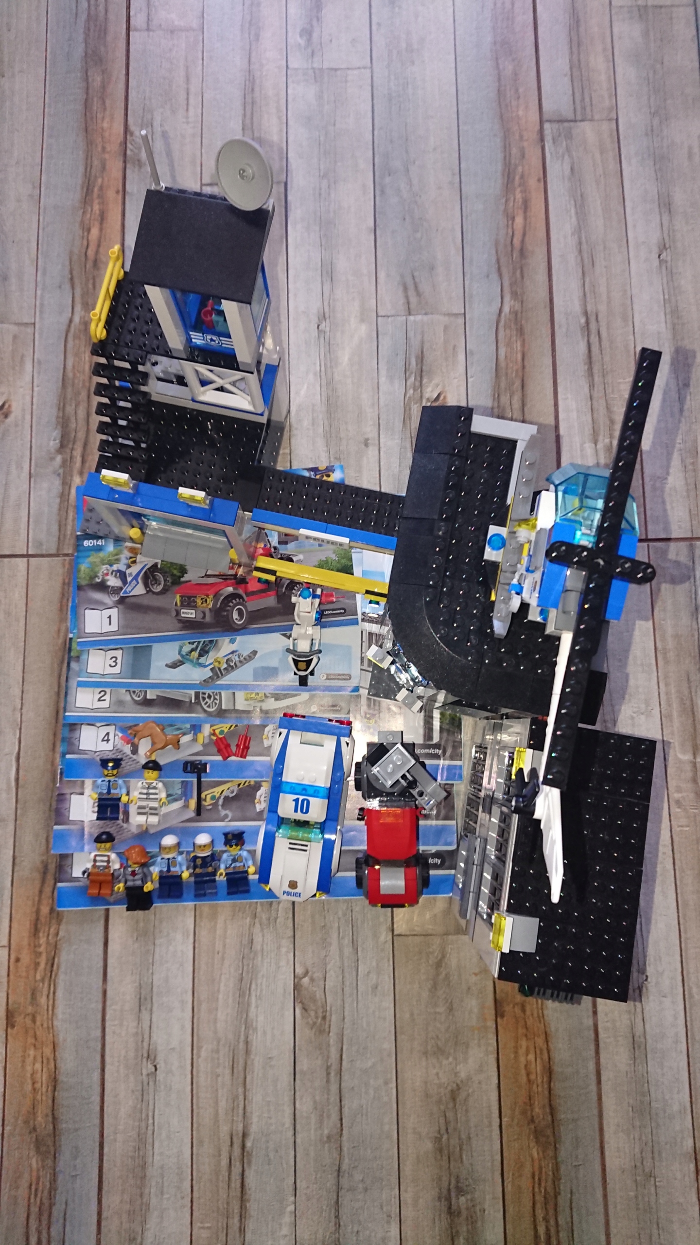 Lego city 60141 cena new arrivals
