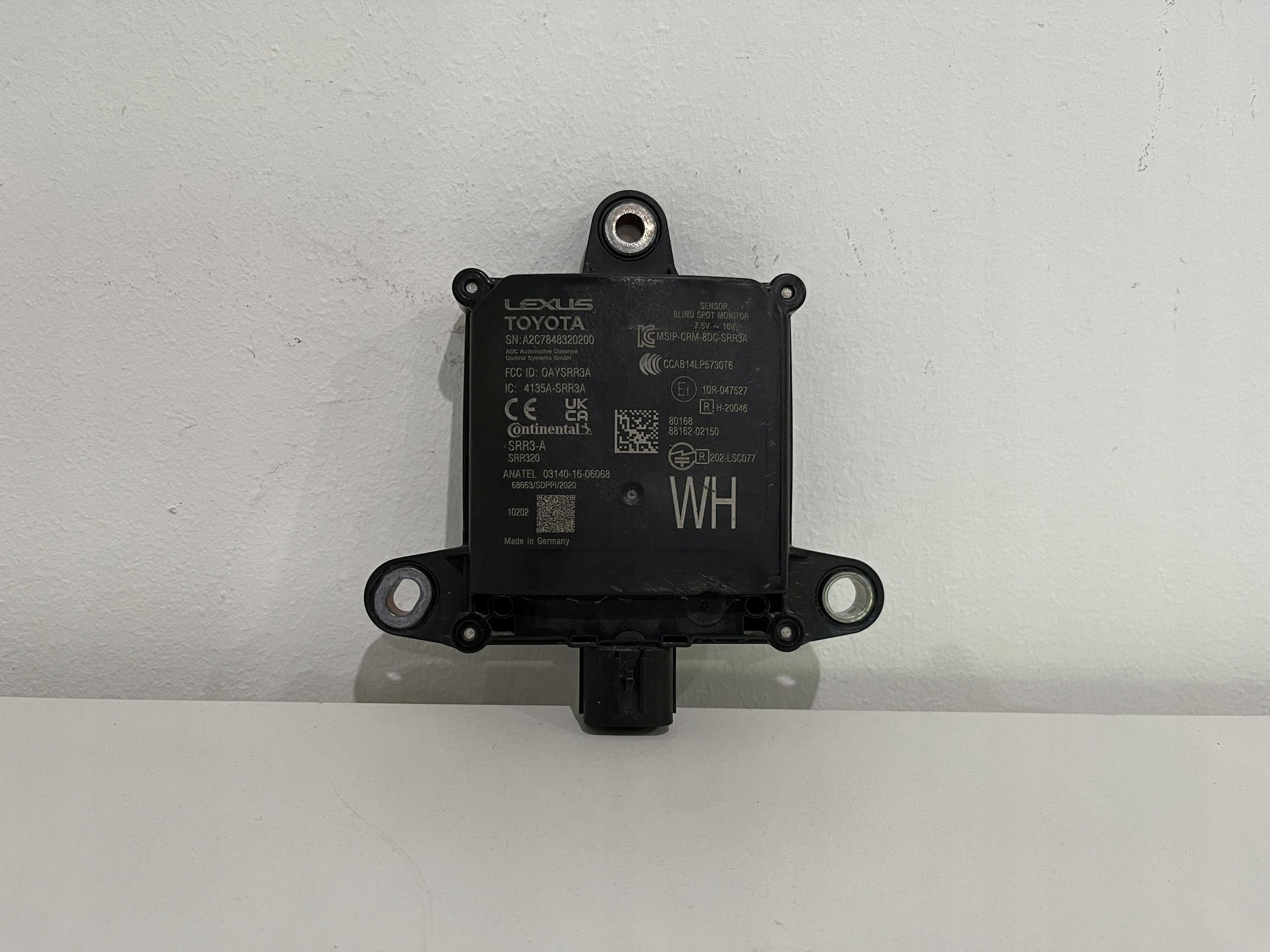 TOYOTA COROLLA E21 CZUJNIK MARTWEGO POLA 88162-02150