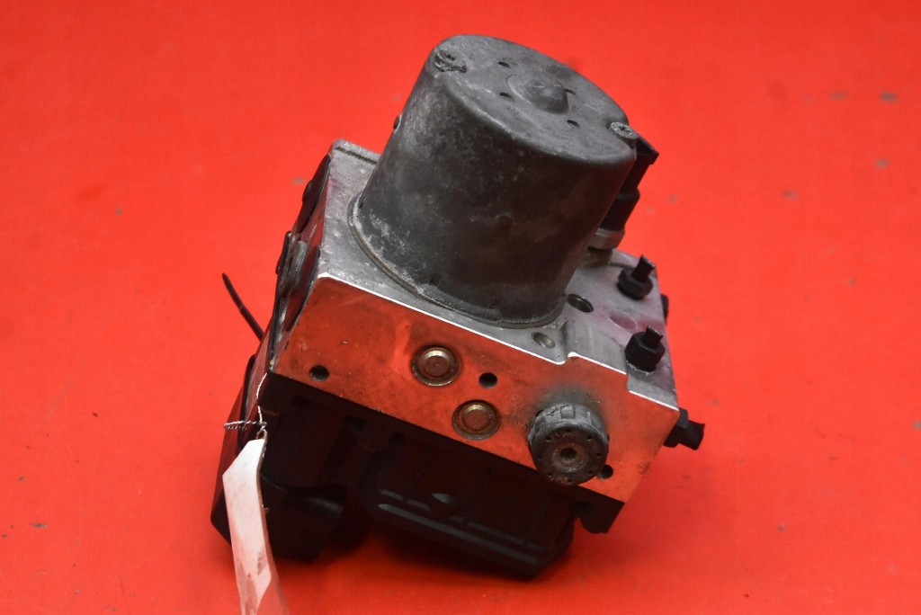 Pompa ABS 8E0614517 AUDI A4 B6 2.0 20V 130 KM 00-05