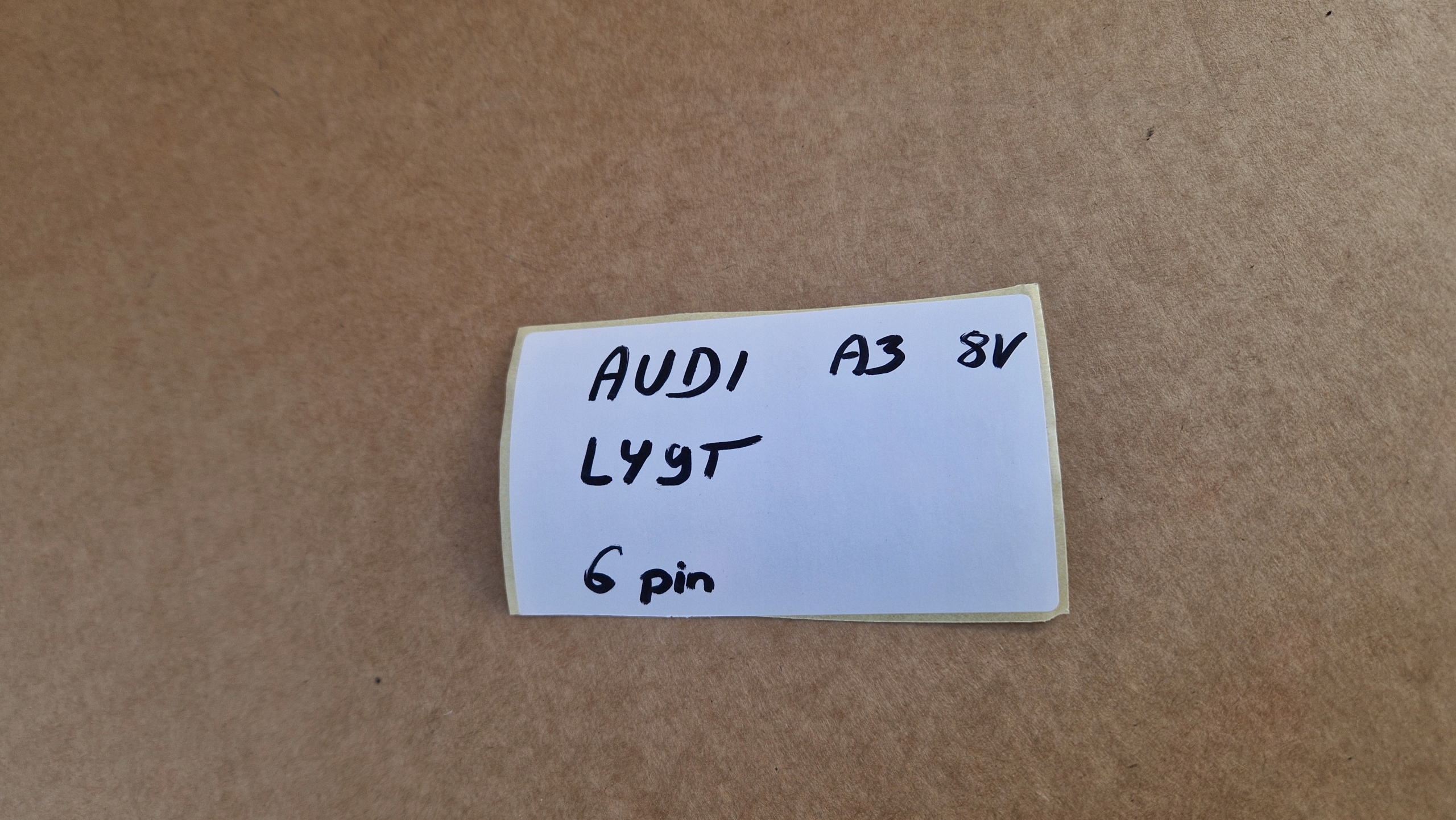 mirror AUDI A3 12-19 R W colour LY9T 6PIN IDEAL