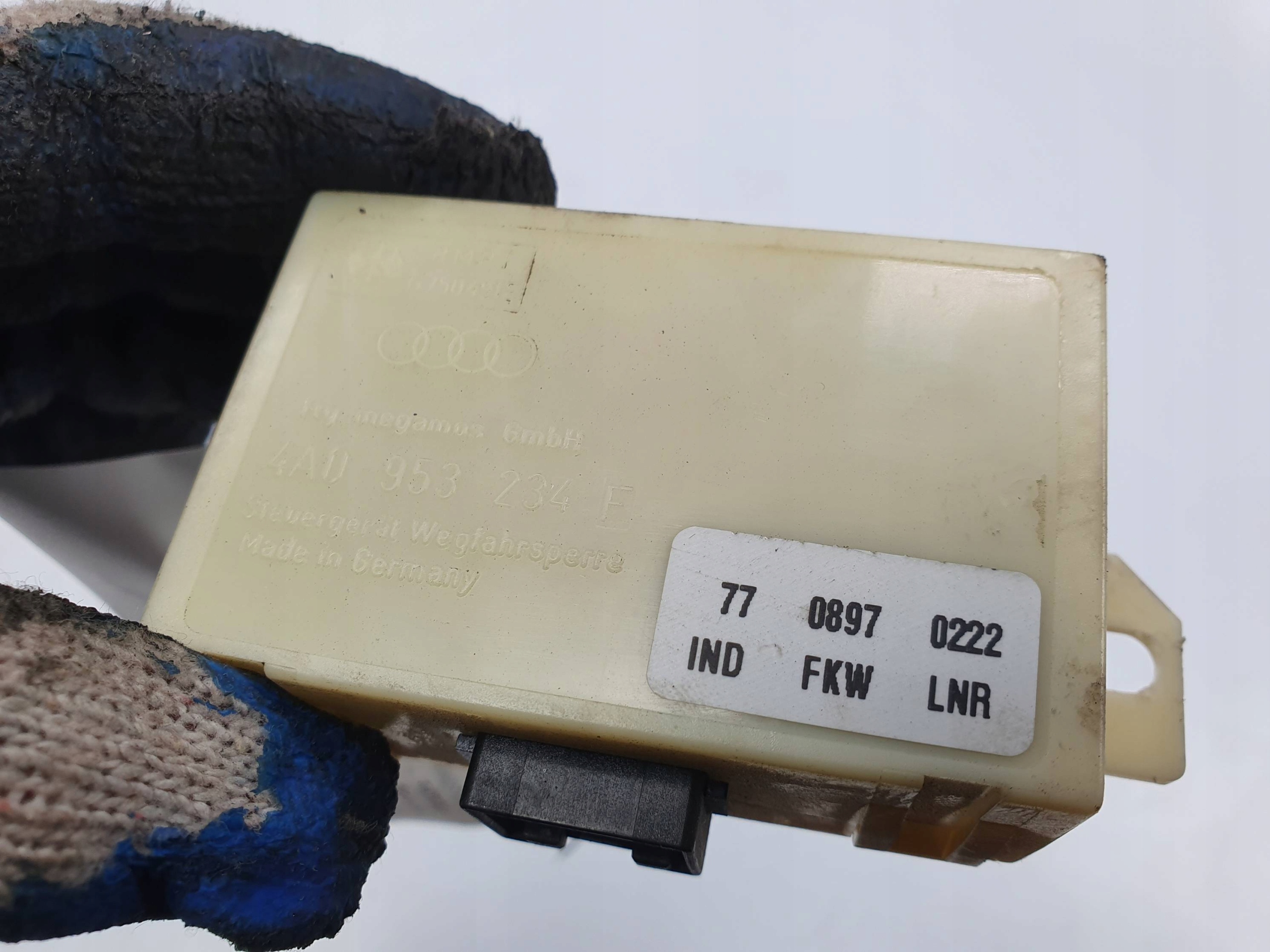 module IMMO 4A0953234F AUDI A4 B5
