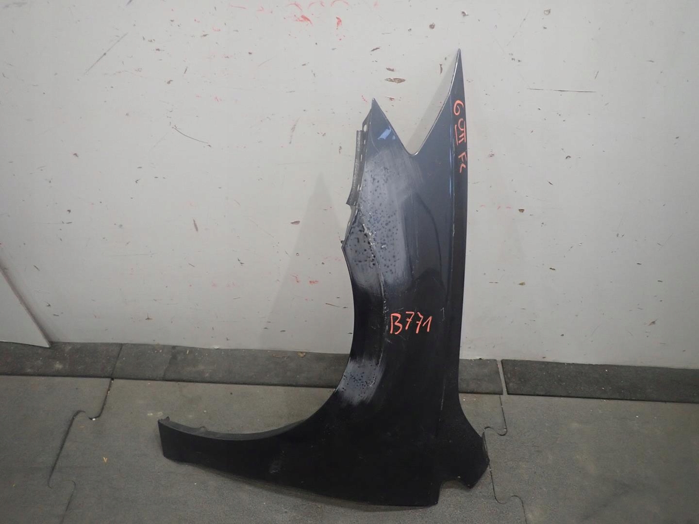 fender front front left VW GOLF VII LIFT 2017