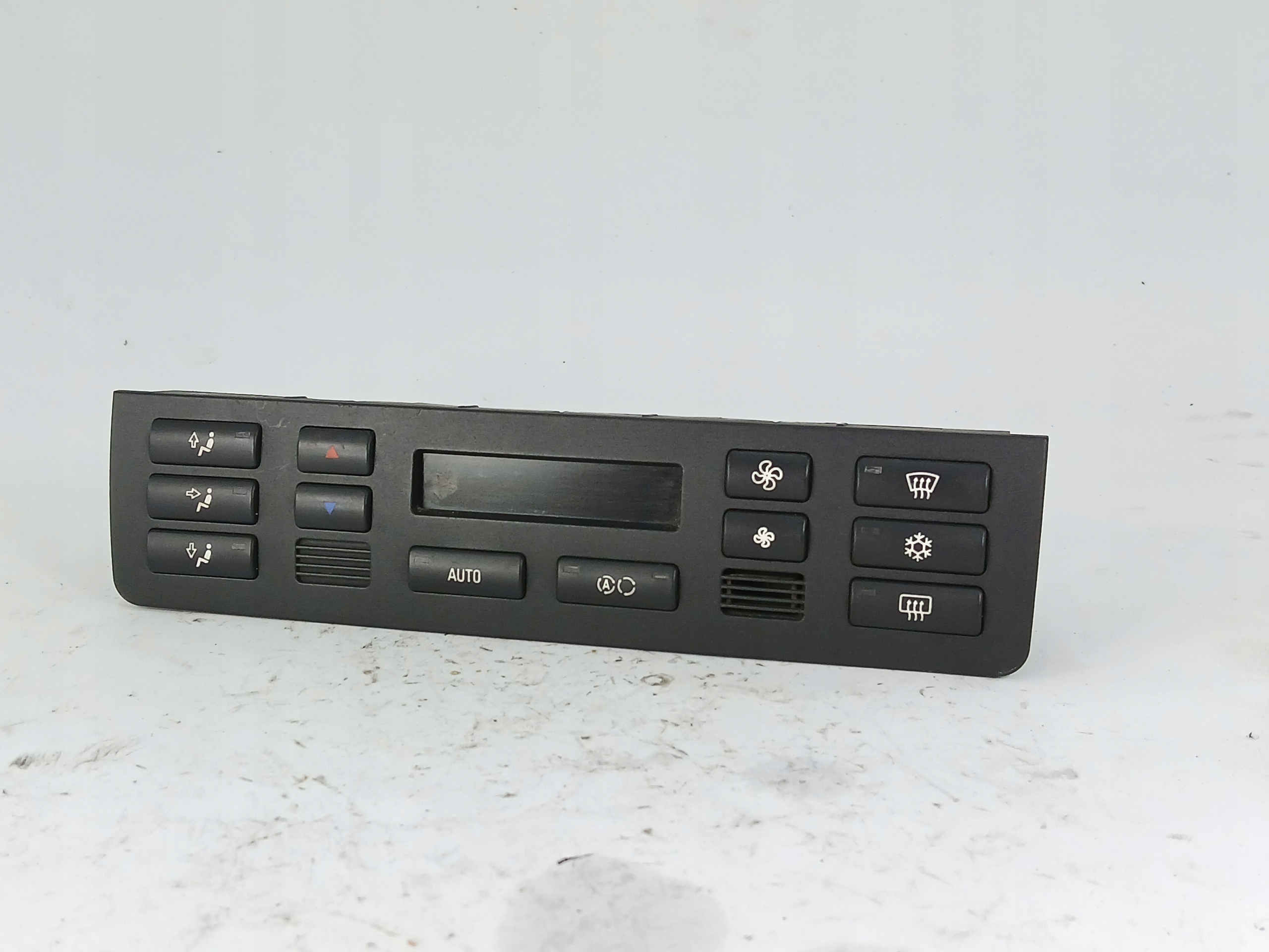 BMW E46 Unite commande clima Bouches buses 6931604