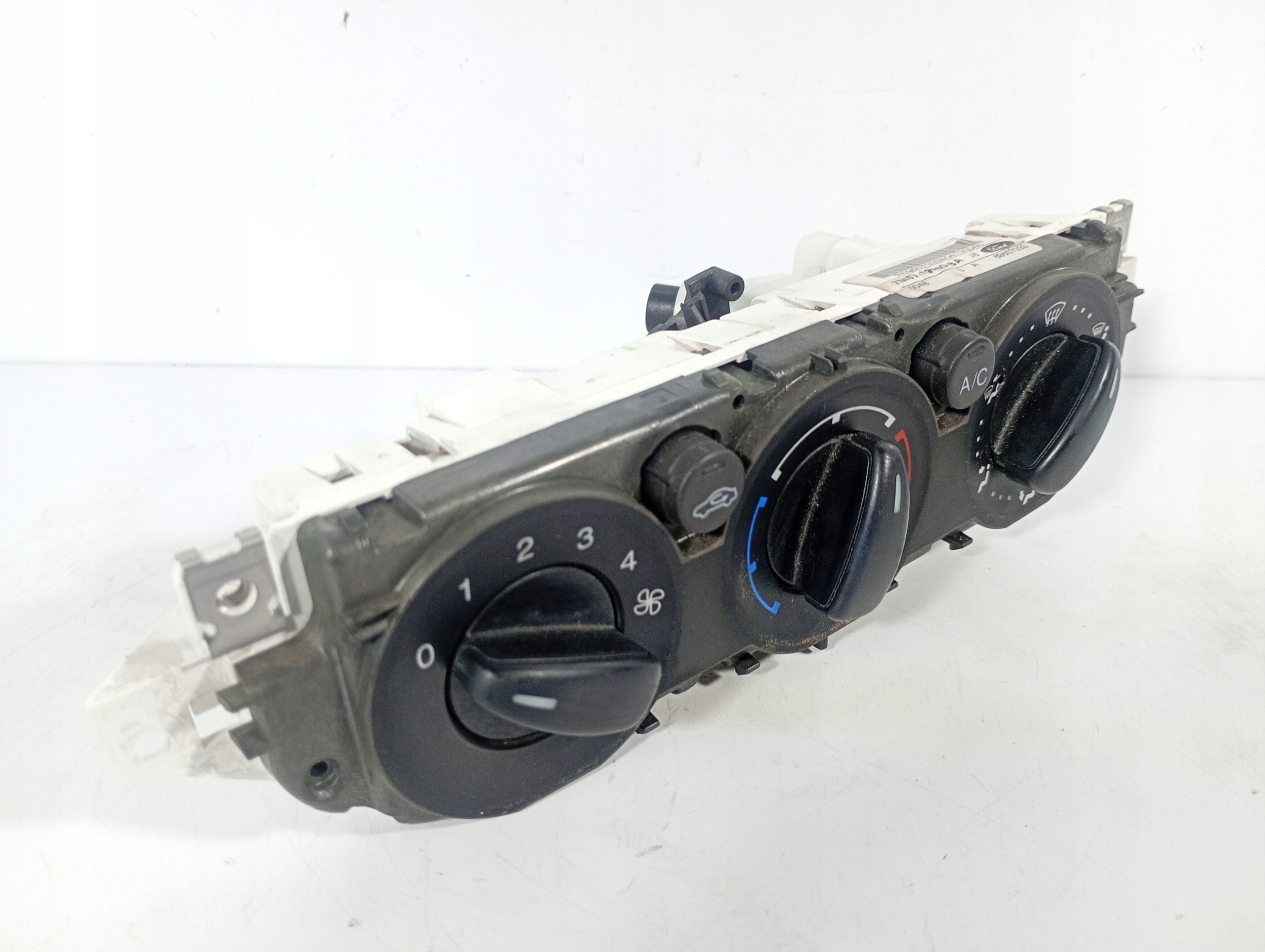 Ford Focus II 2 HB 04-11 control panel air conditioning devices air OE 7M5T19980BA
