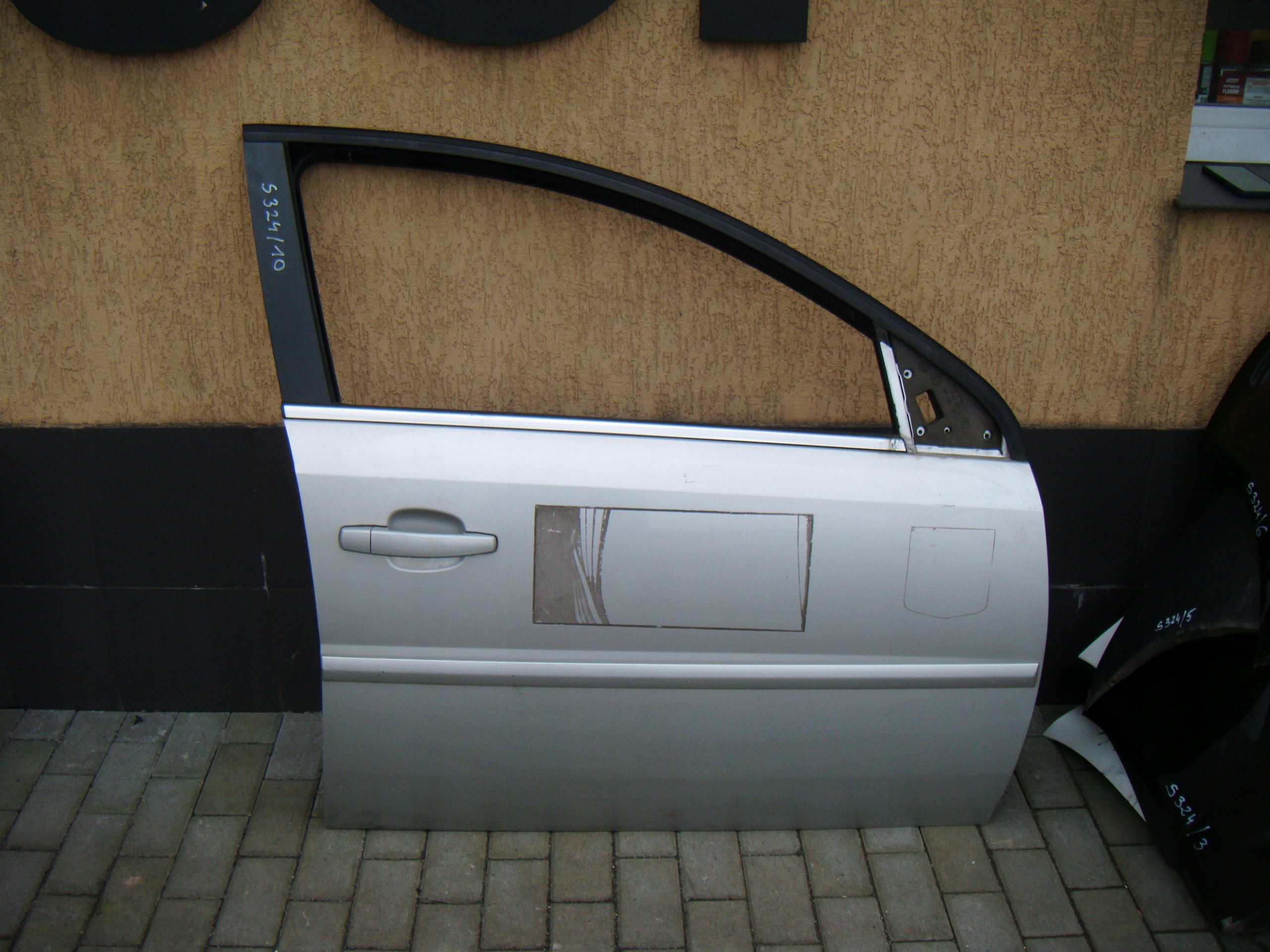 OPEL VECTRA C DRZWI PRAWY PRZÓD