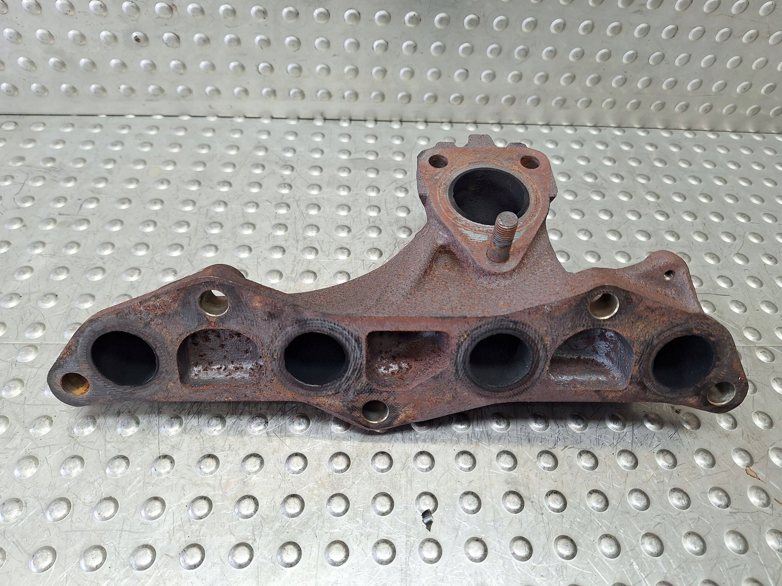 exhaust manifold TOYOTA YARIS II 1.4 D4D 17141-0N010