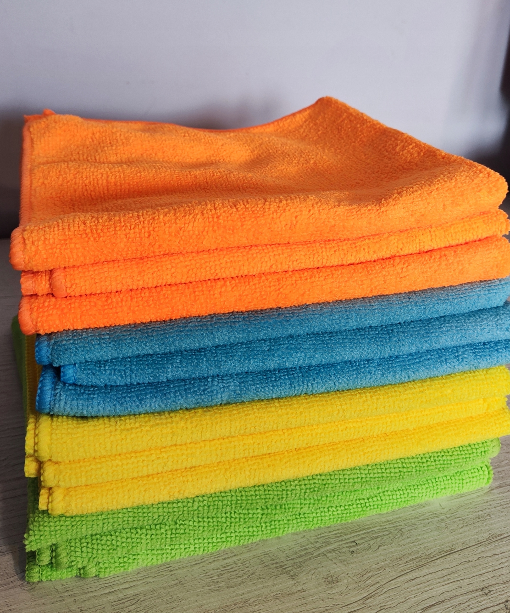 12 szt+ 1 szt extra Zestaw ściereczek z mikrofibry 40cm40cm