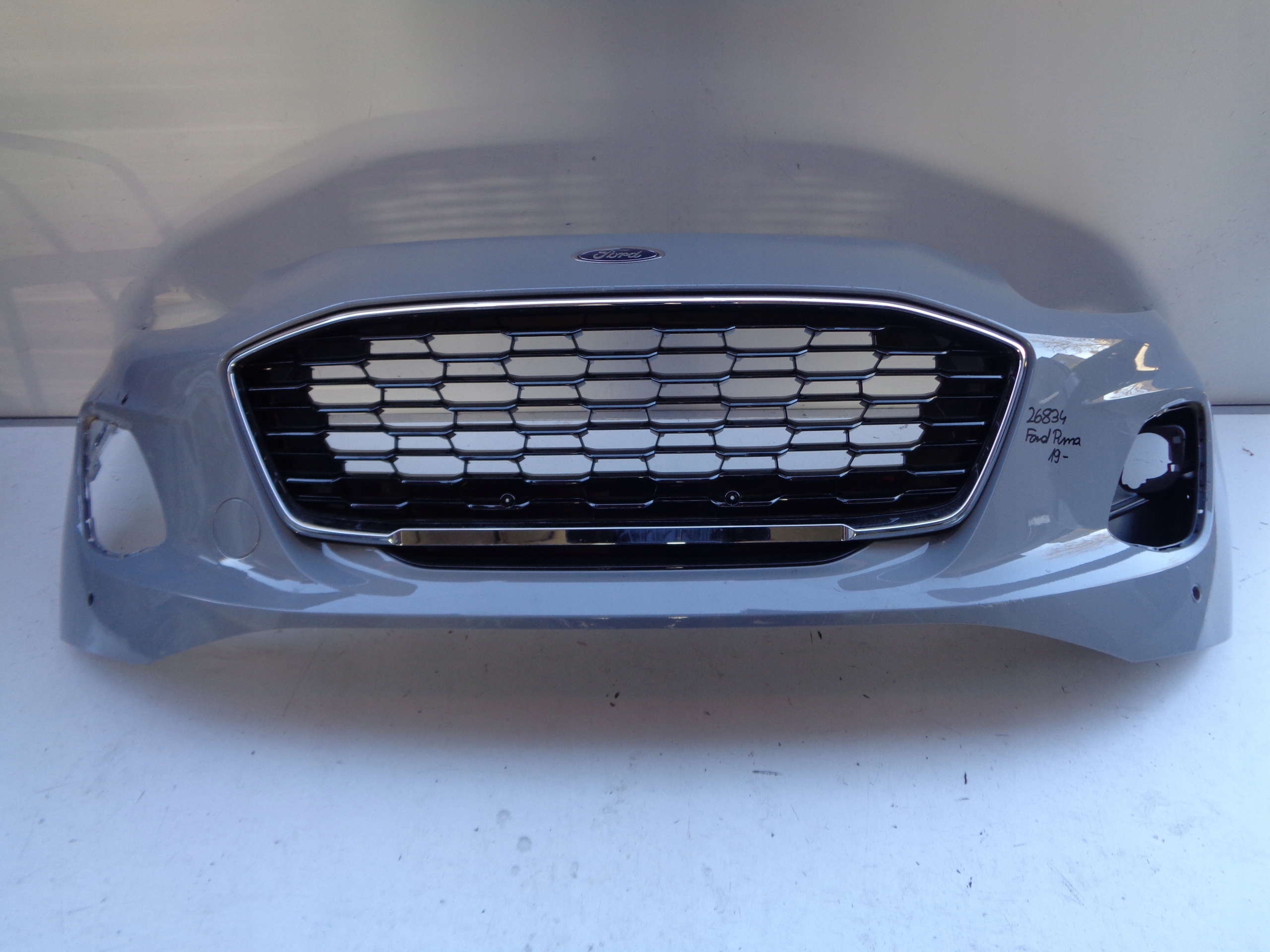 FRONTSTOSSSTANGE FORD PUMA 19- GRILL NR 26834