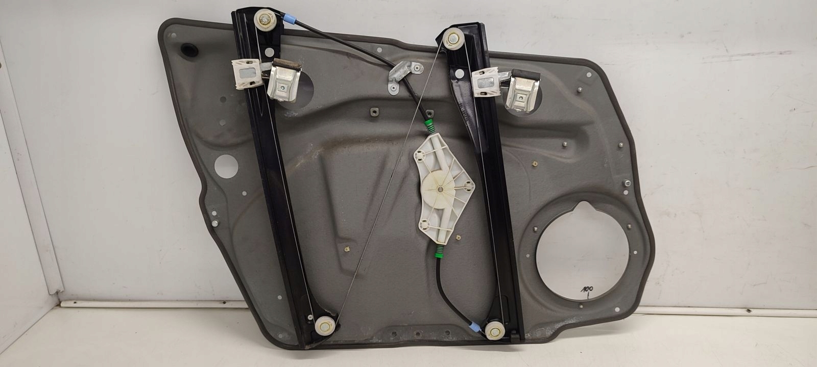 window regulator right front mechanism Mercedes W245 B-klasa 2,0 CDI