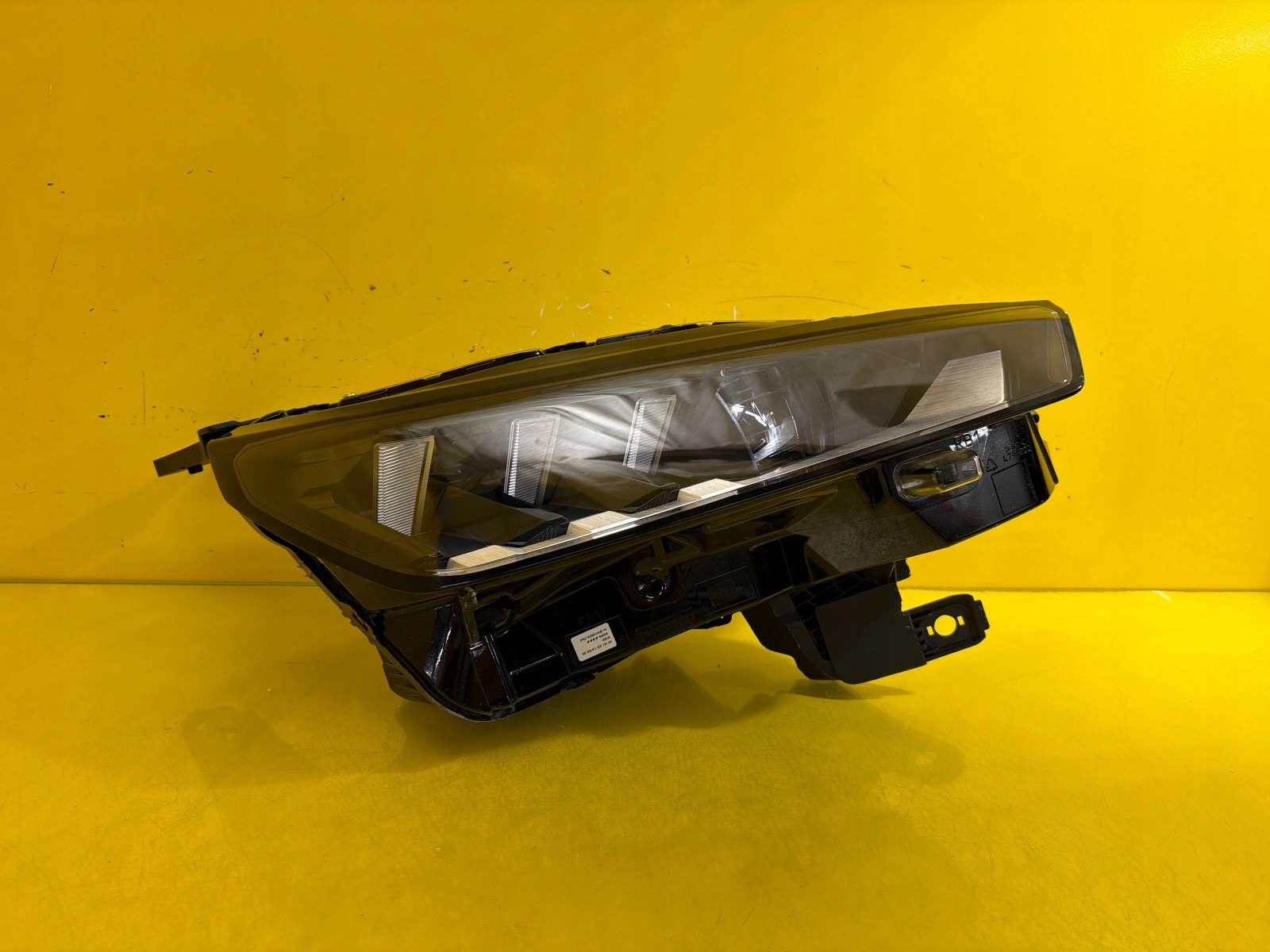 light right front Peugeot 5008 III Full Led 9862665180 2023
