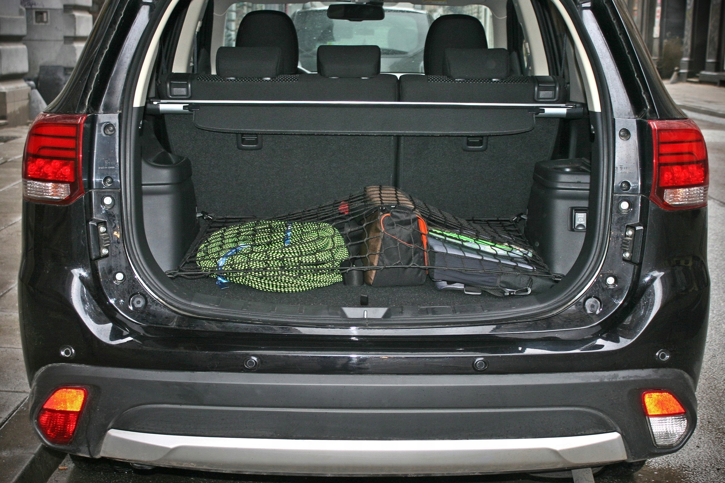 Siatka do bagażnika do BMW Seria 7 G12 Long Producent Autosiatki