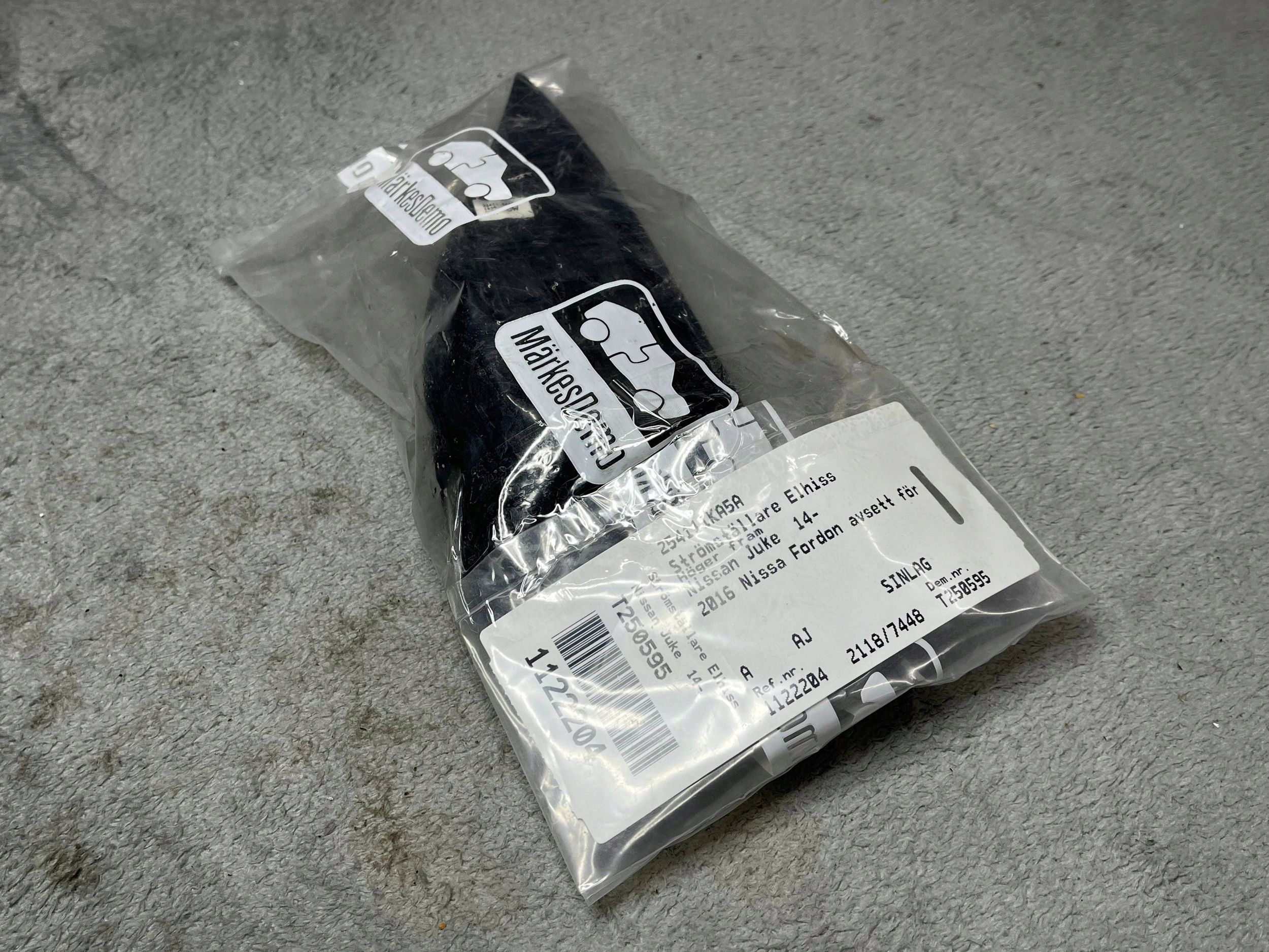 window control switch Nissan Leaf and 254111KA5A
