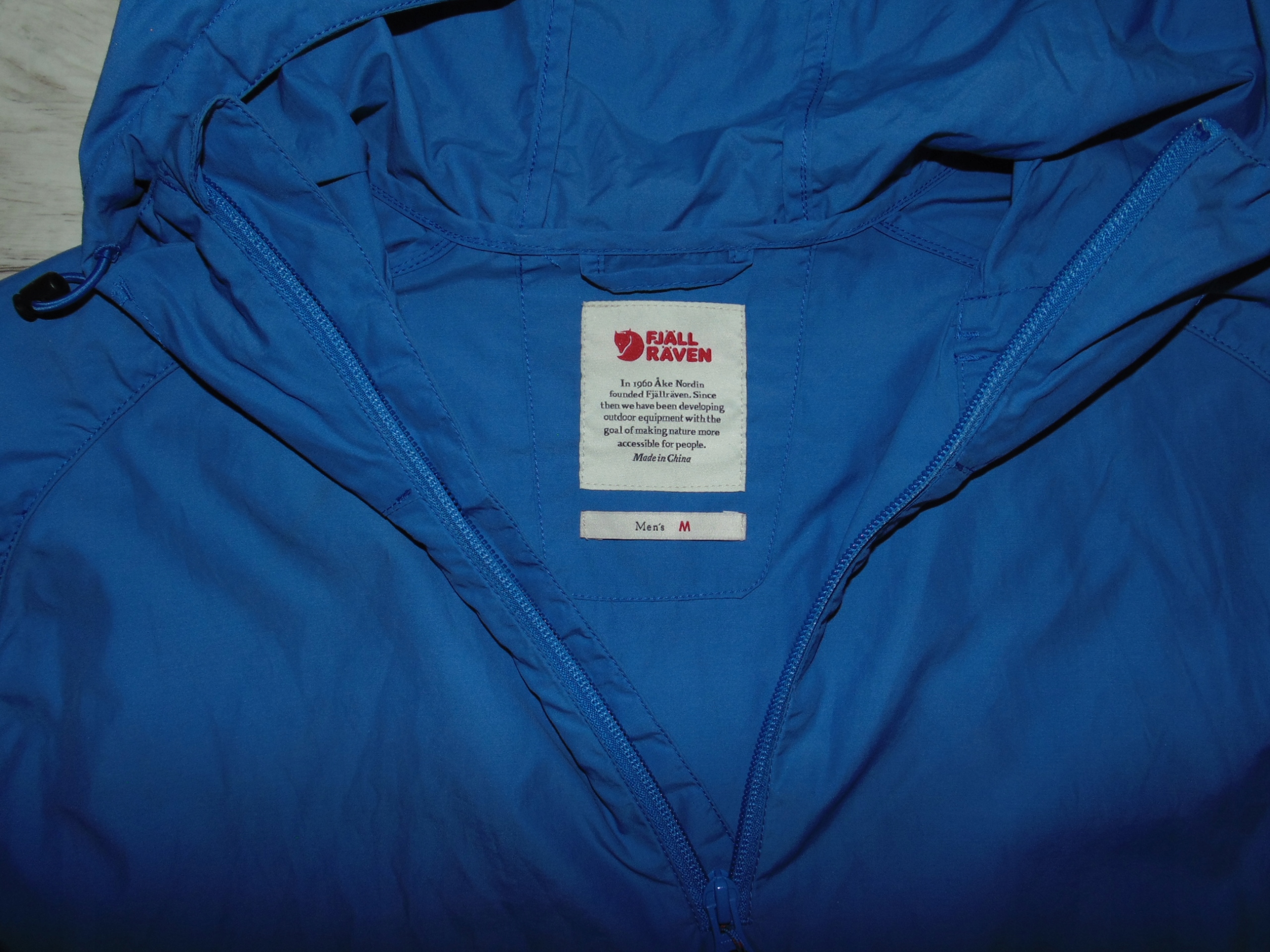 FJALLRAVEN KURTKA MĘSKA WIATRÓWKA r. M / L Kolekcja HIGH COAST WIND ANORAK