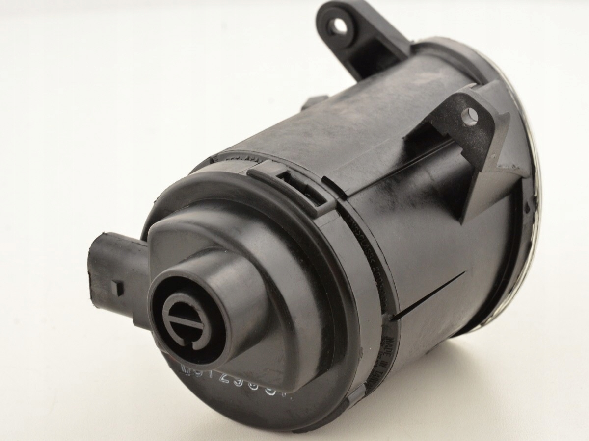 ГАЛОГЕН правый vw PASSAT (B5/3BG) 00-04