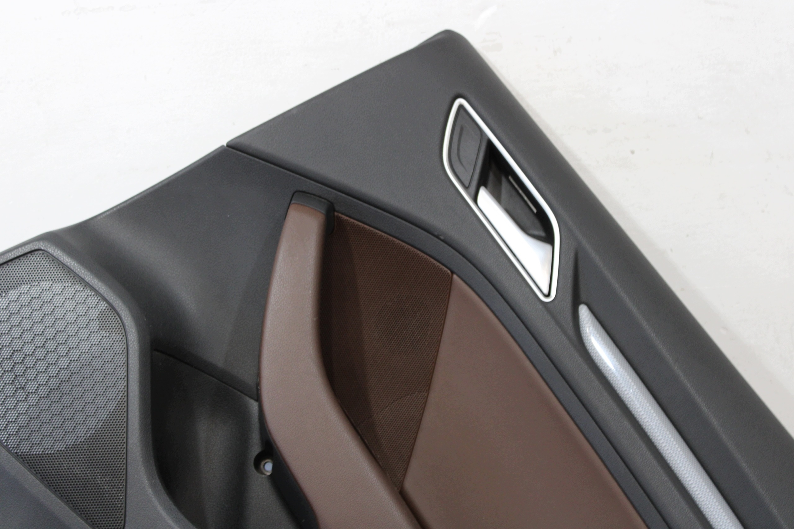 upholstery side door right rear part AUDI A3 8V0 8V4 2013