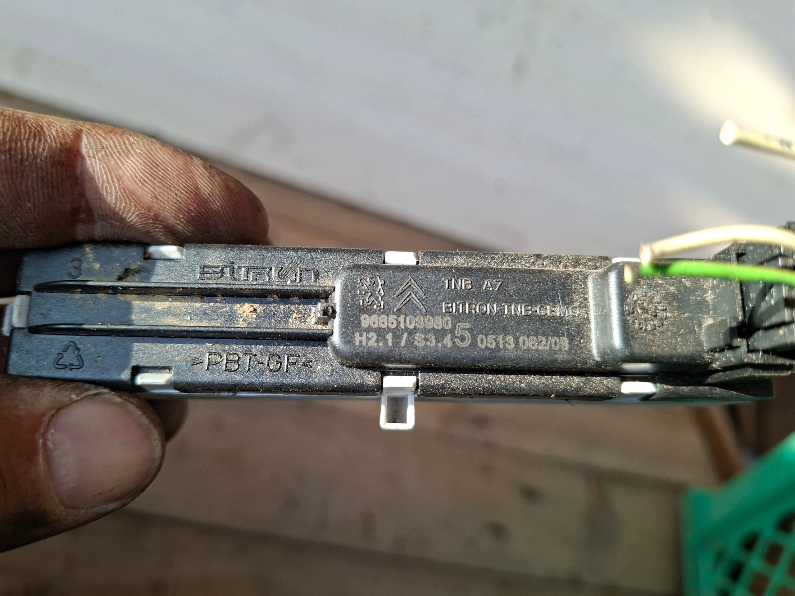 PEUGEOT display PASOW 9665103980