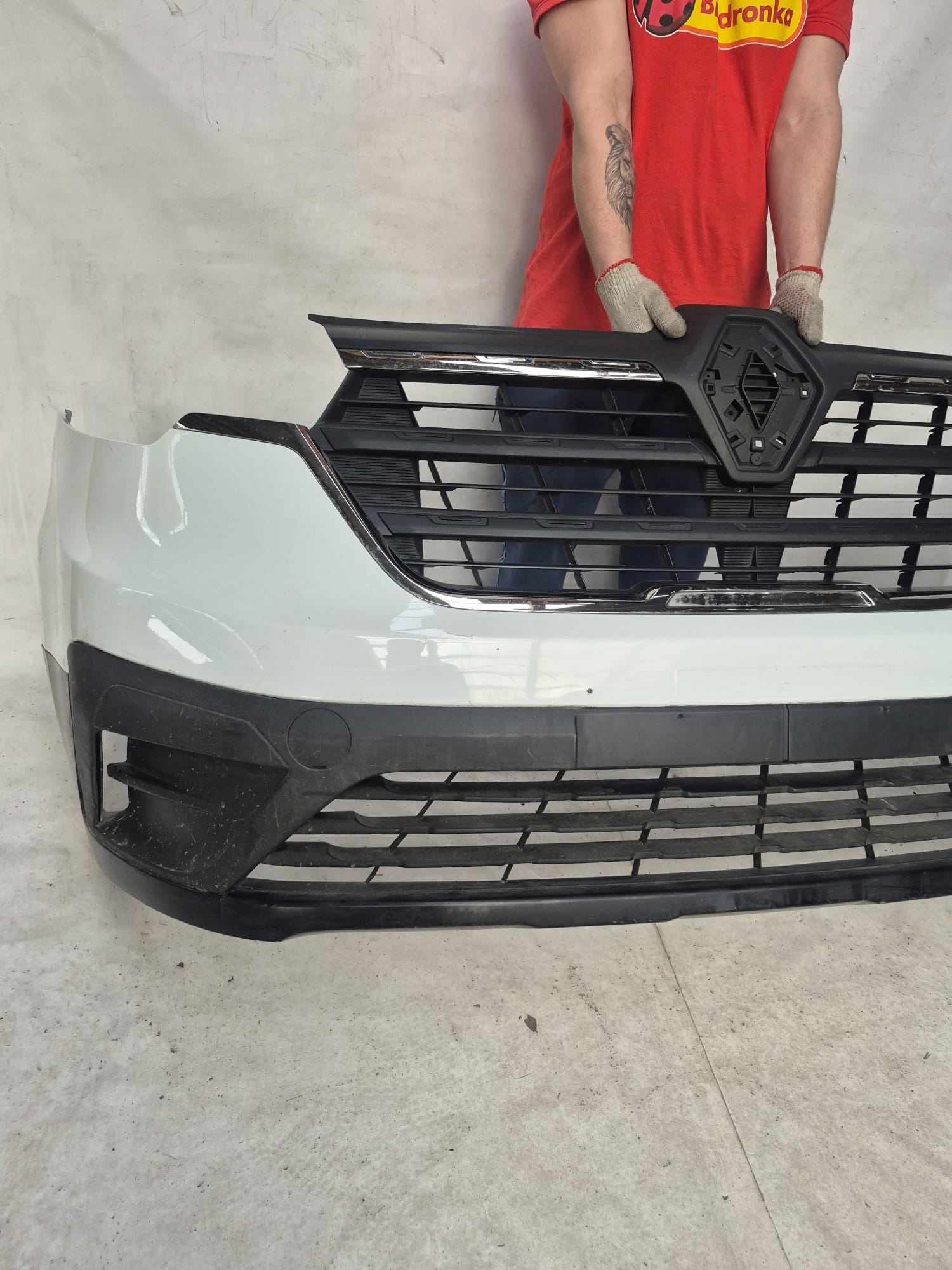 RENAULT TRAFIC IV 21- bumper front front 620226941R