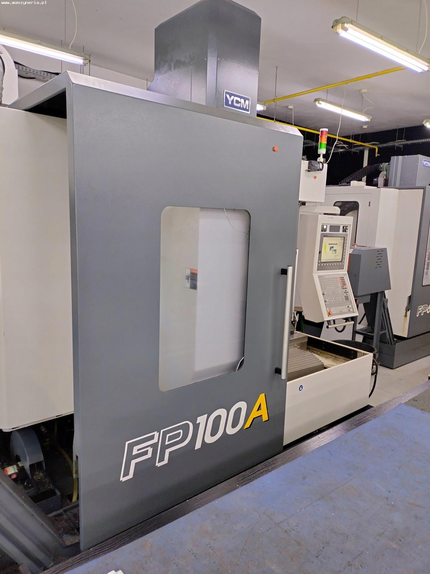 Centrum obróbcze pionowe CNC YCM FP100A Model FP100A