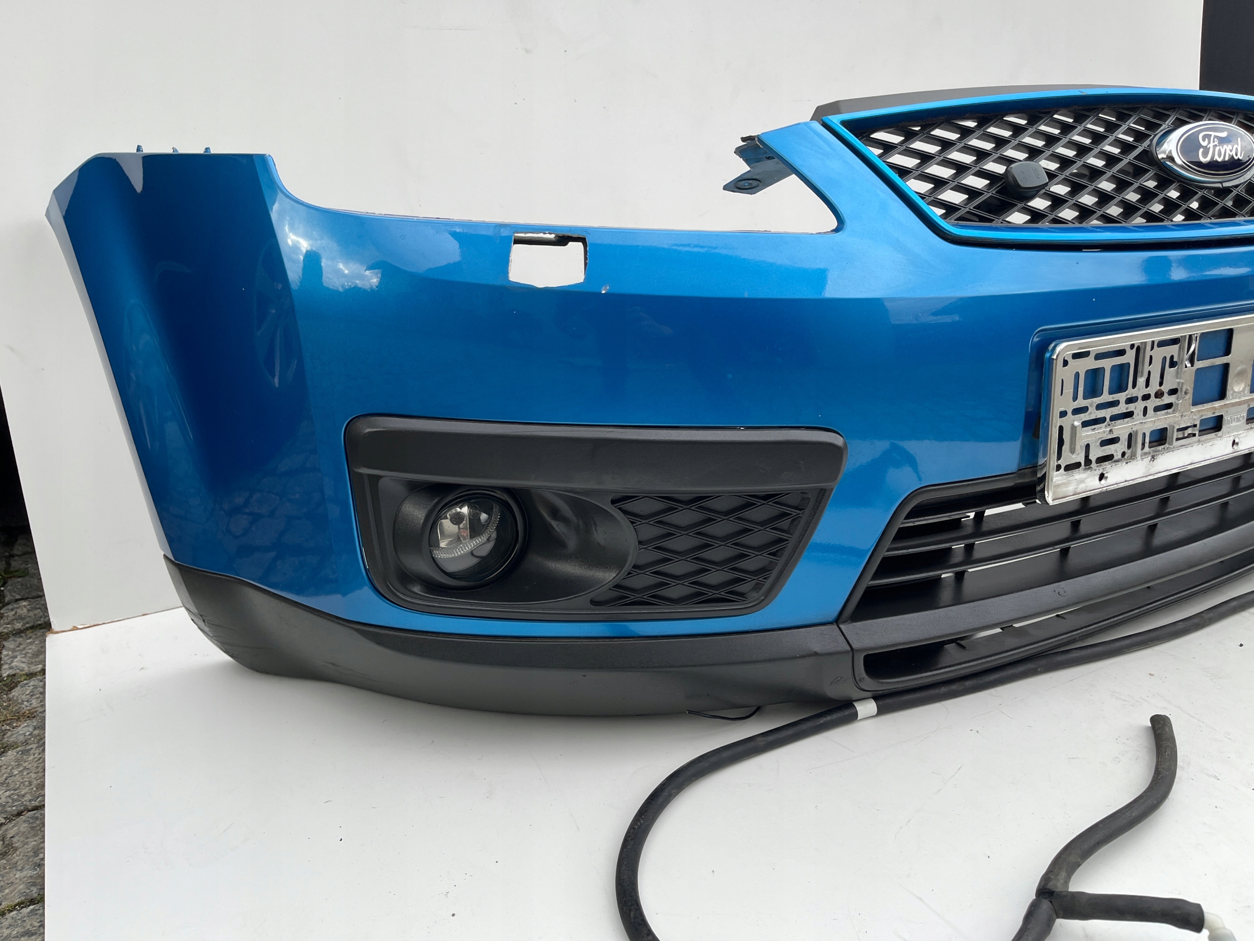 bumper front Ford C-MAX Mk1 Xenon G3 03-07r.
