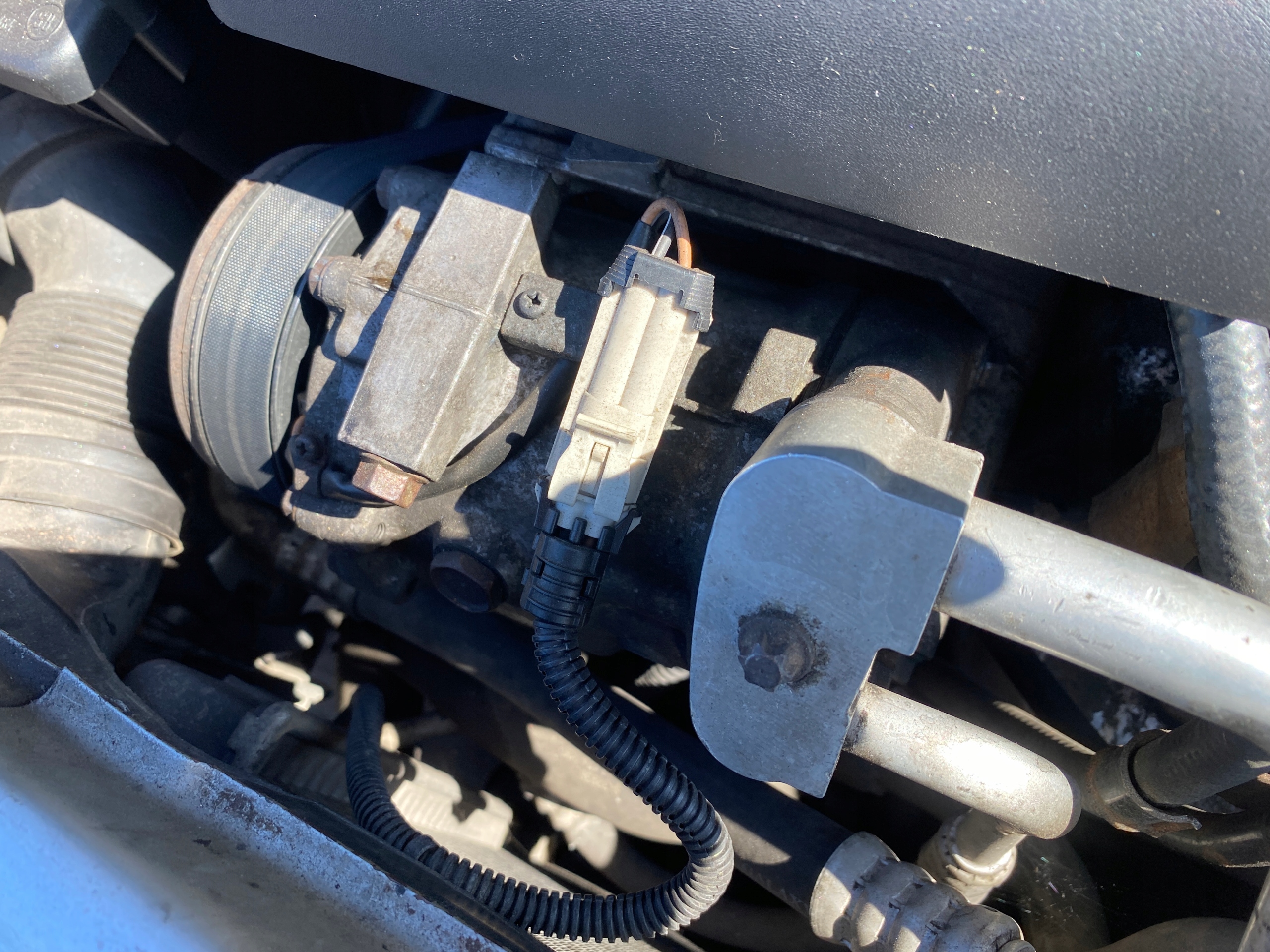 ALTERNATOR Opel Astra H 04-10