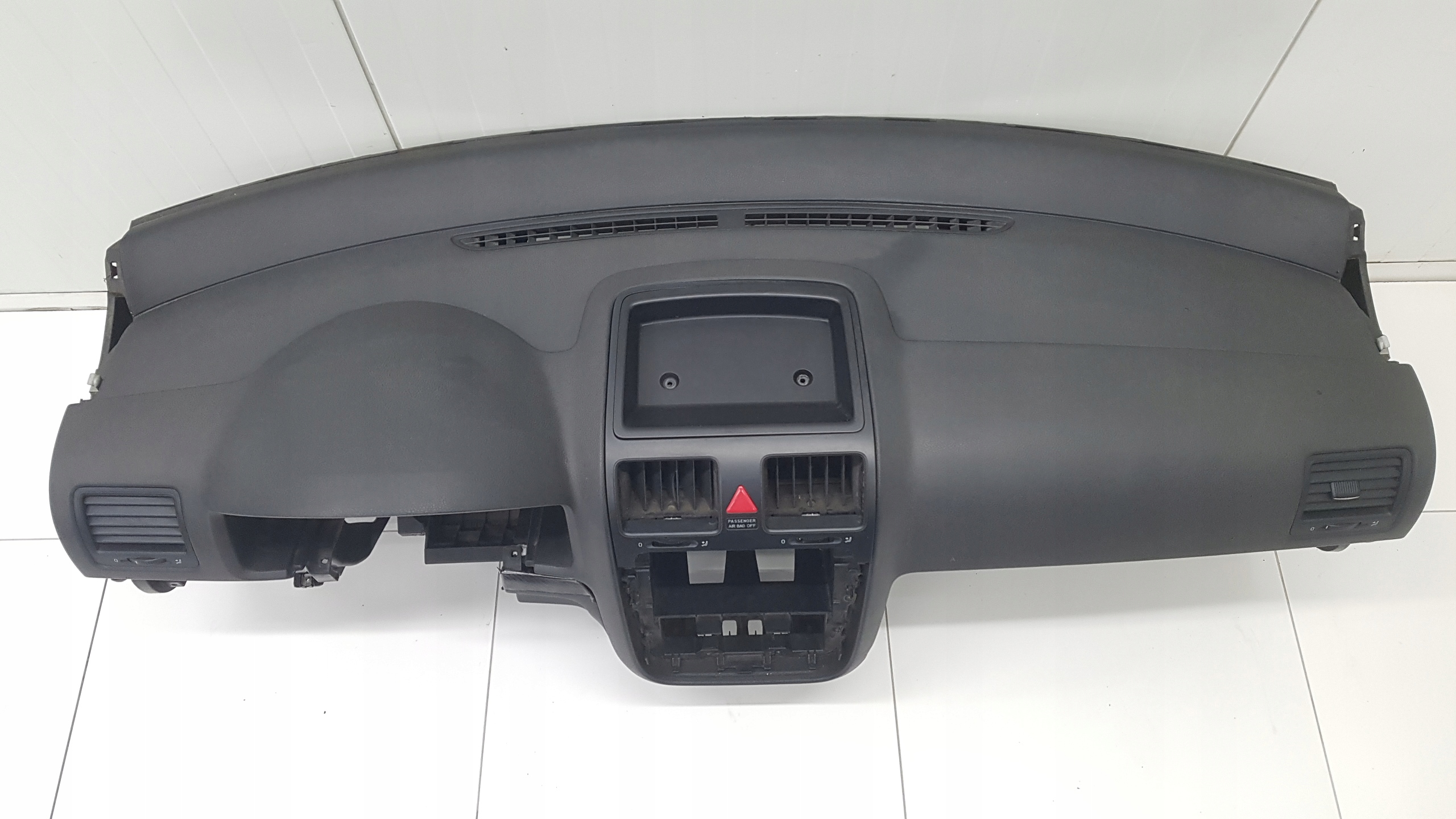 dashboard instrument panel VOLKSWAGEN GOLF 5