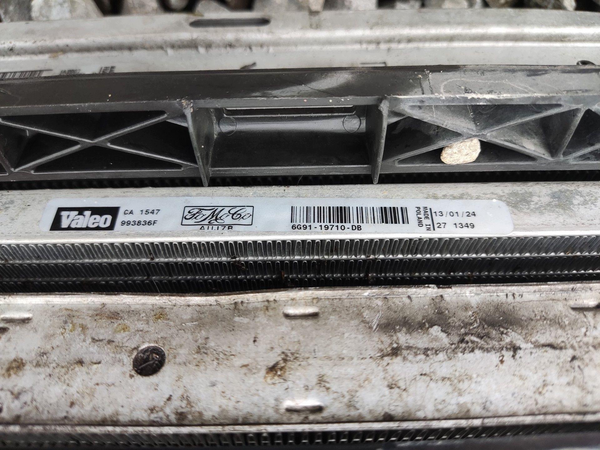 KOMPLET chladiče chladiče ventilátor VOLVO V40 II 2.0D 2012-2016