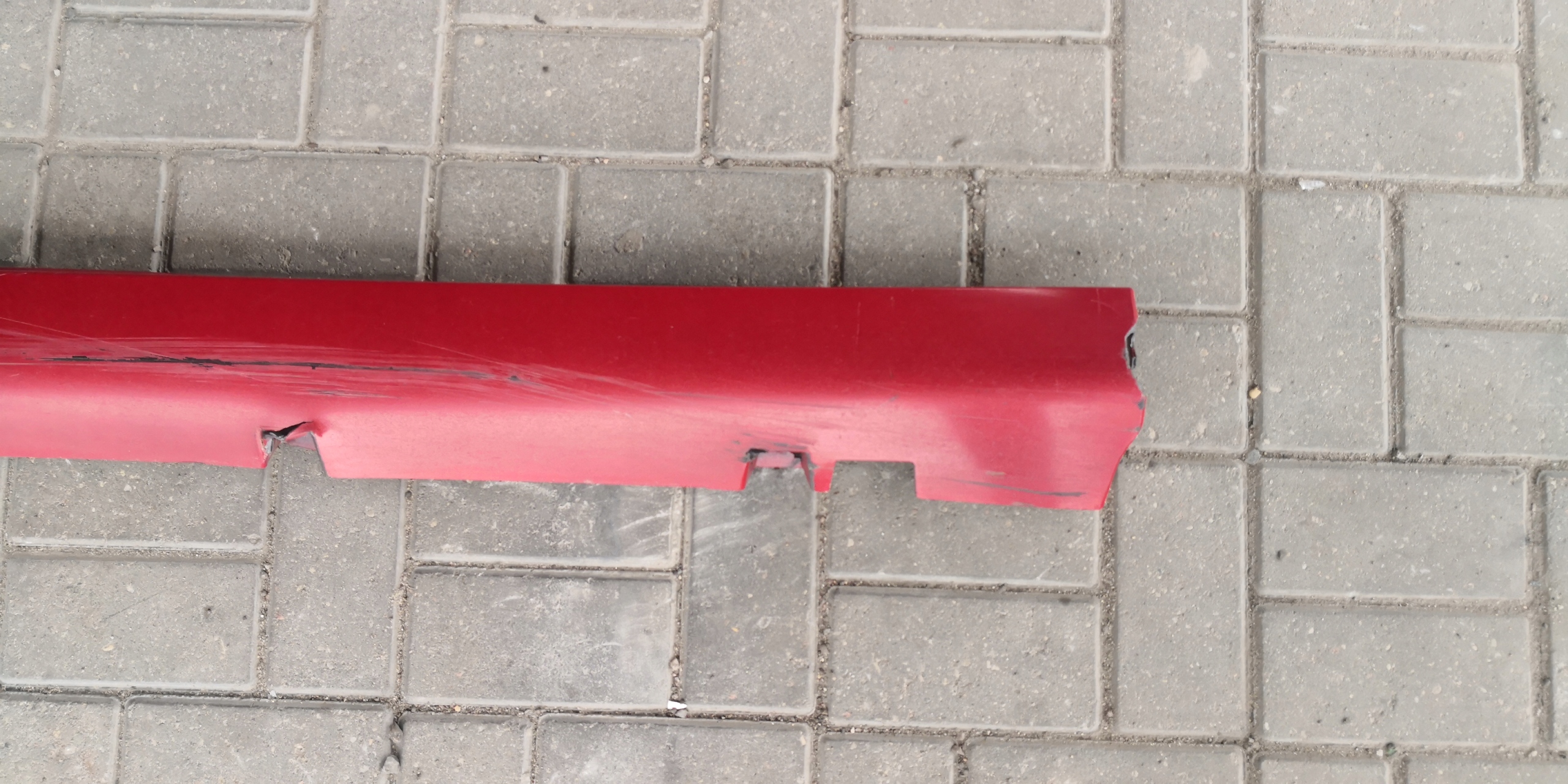 moulding threshold cover left cap threshold of the threshold Dodge Charger 2011-2014