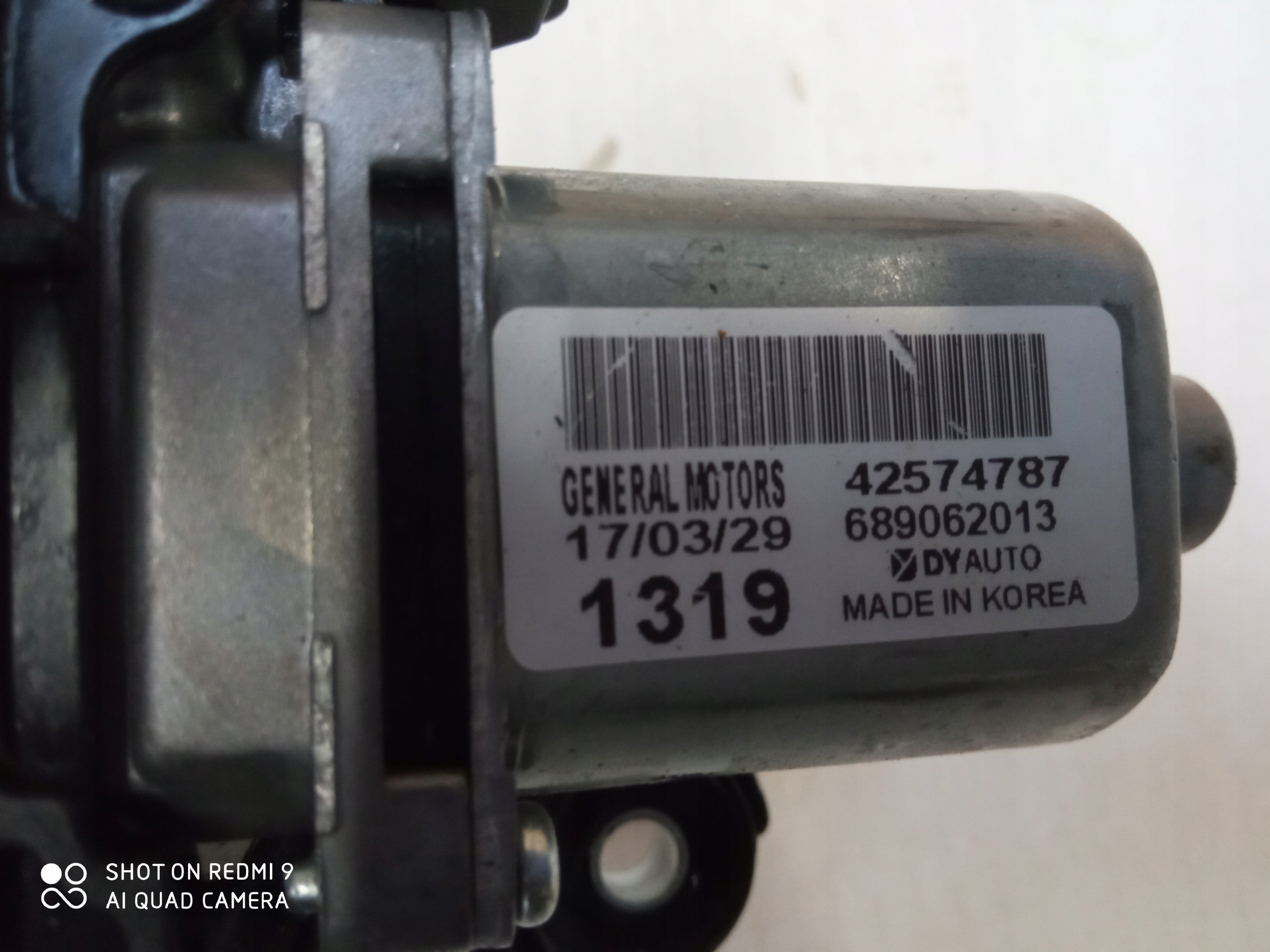 OPEL KARL Gestänge Motor des Scheibenwischers heck