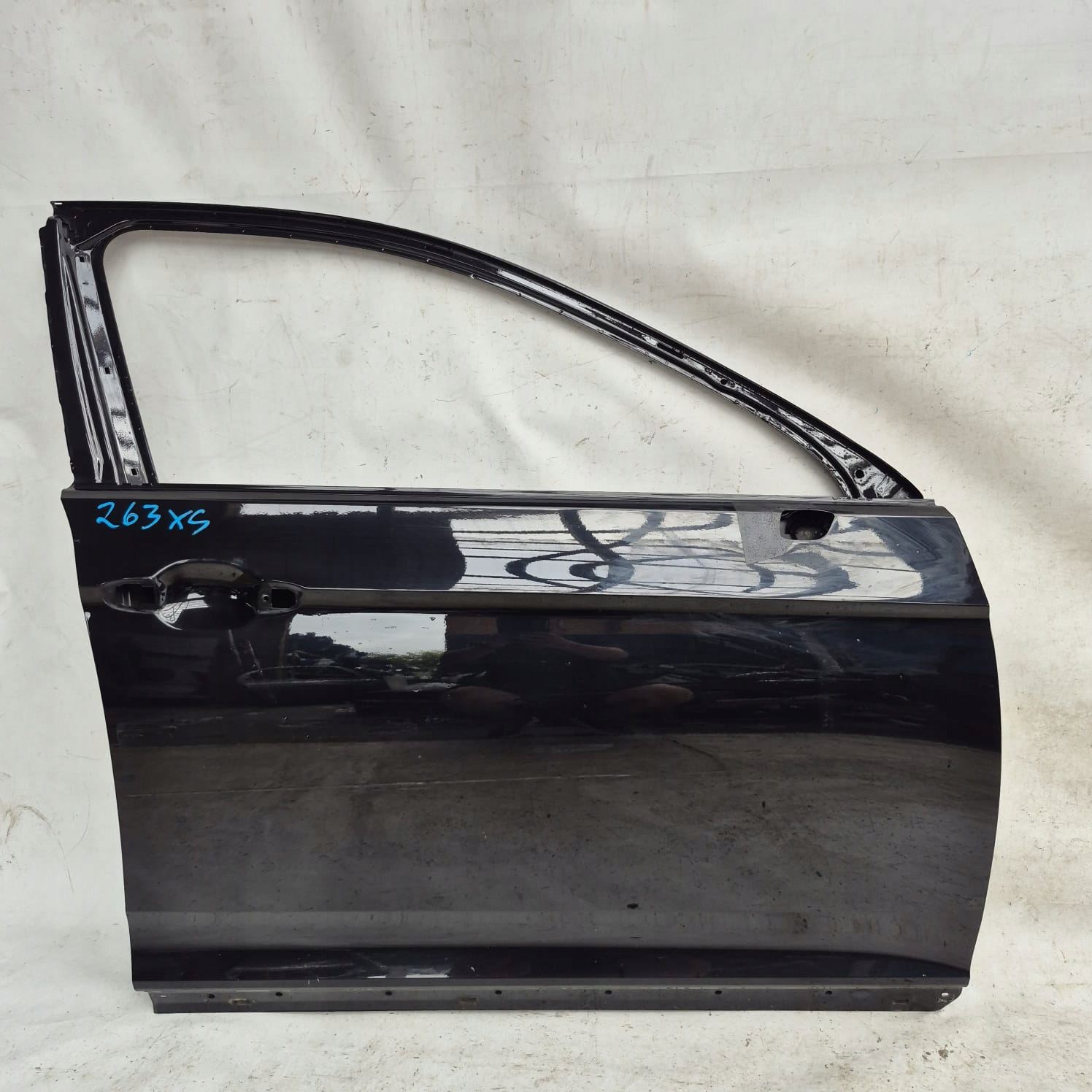 VW PASSAT B8 14-23 door front front right