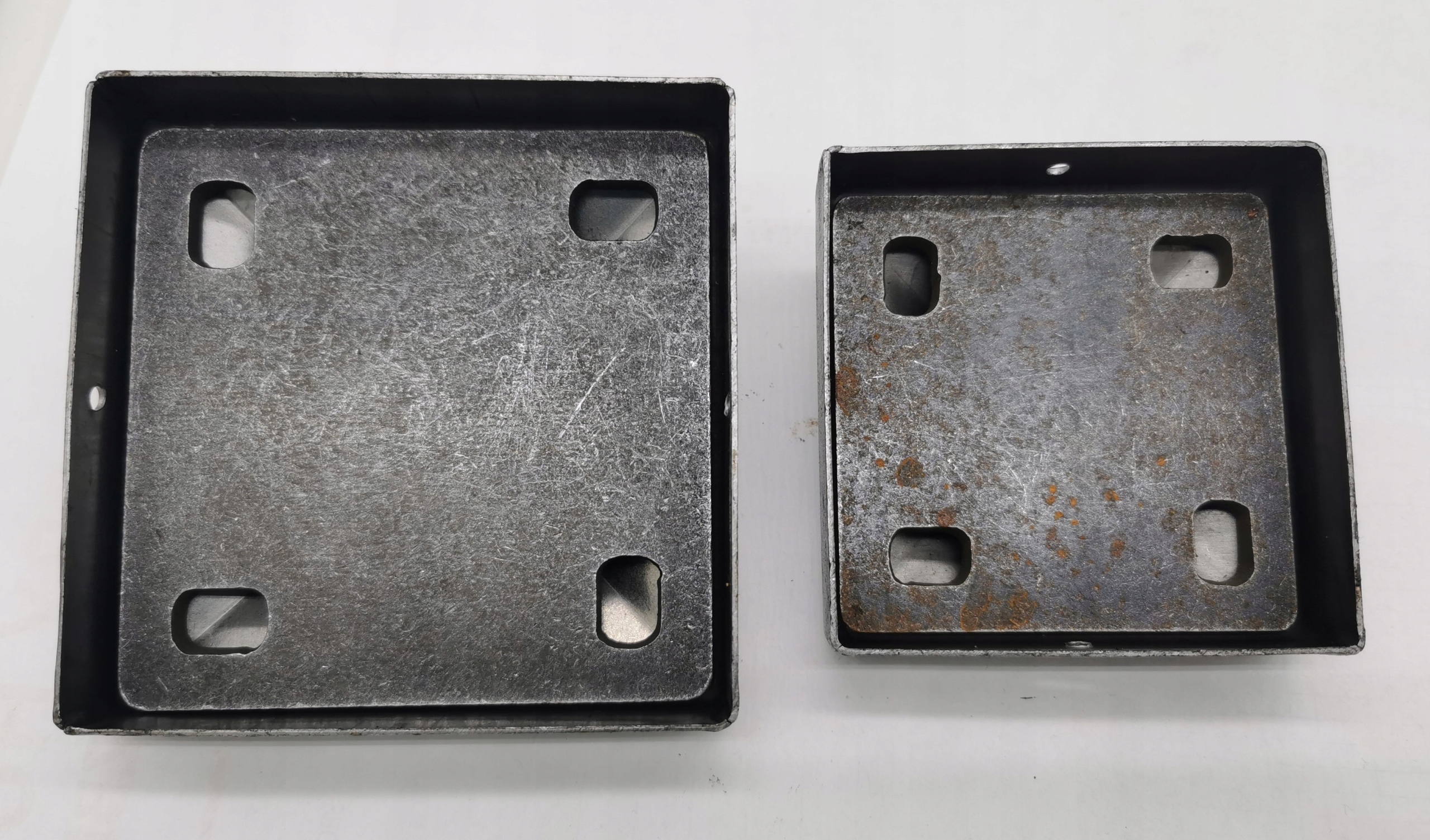 podstawa maskownica do słupka 40x40mm Materiał wykonania stal