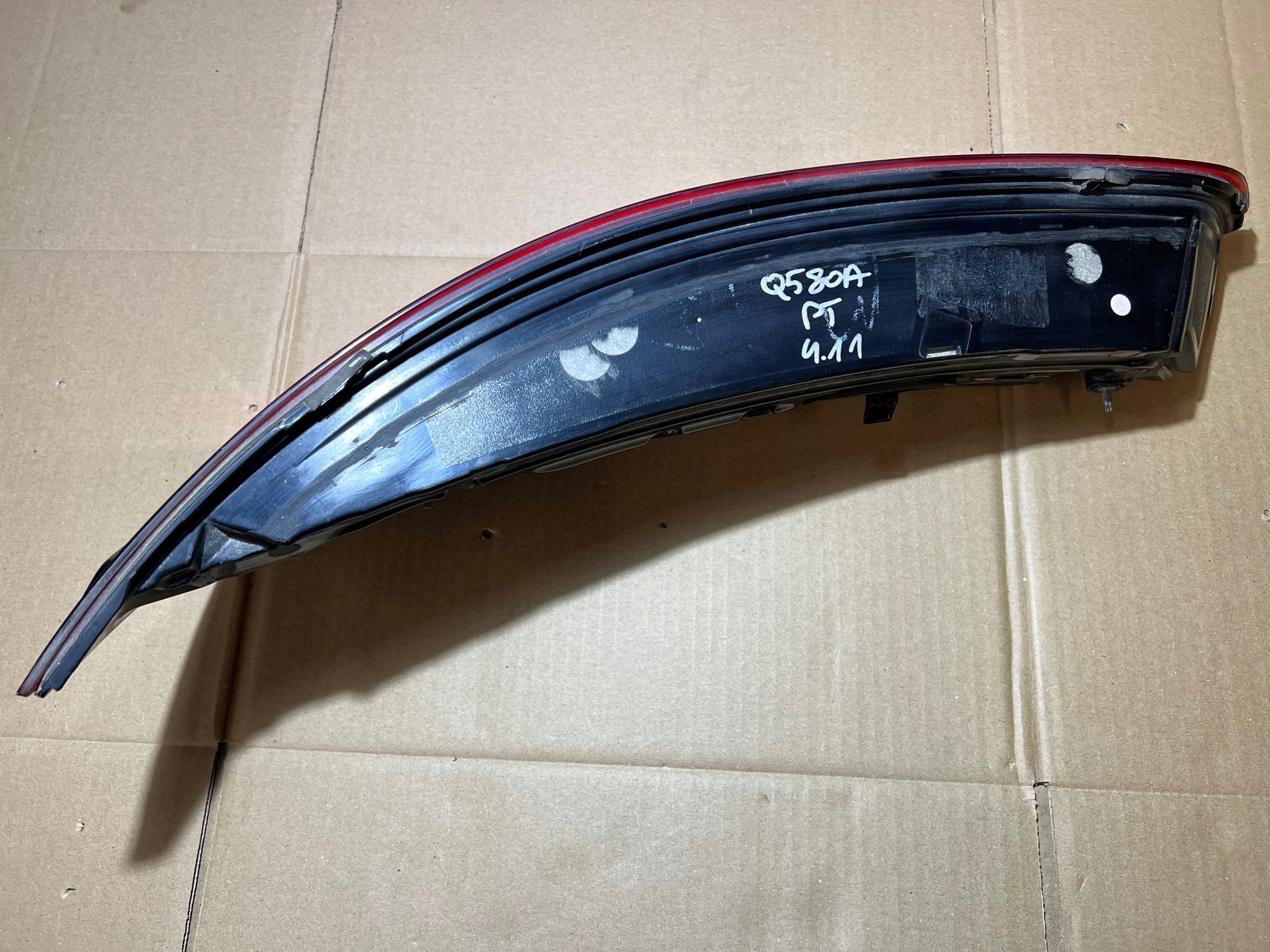 AUDI Q5 80A light LED right rear right rear part