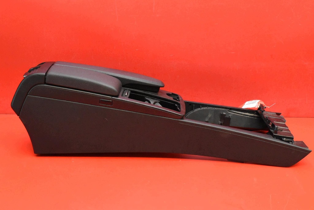 TUNEL central armrest EU MERCEDES C-KLASA W204 07-12