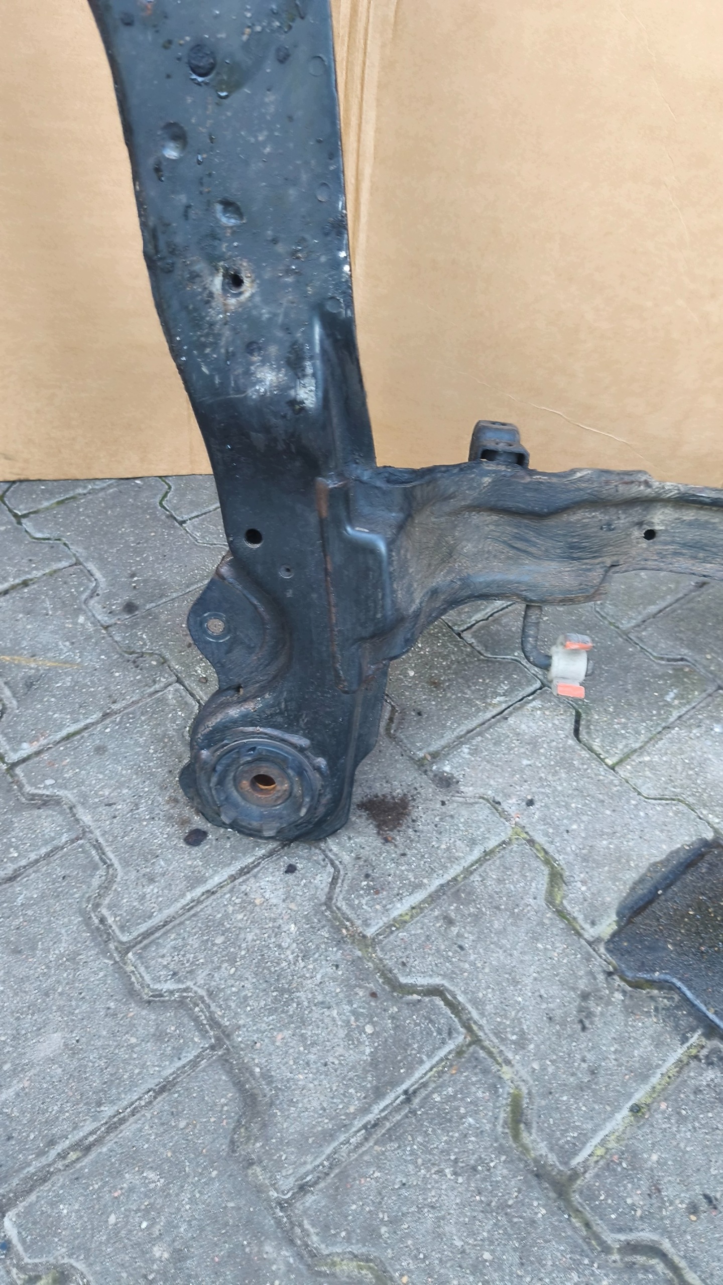 axle beam springing front HYUNDAI SANTA FE 2004r 2.0D