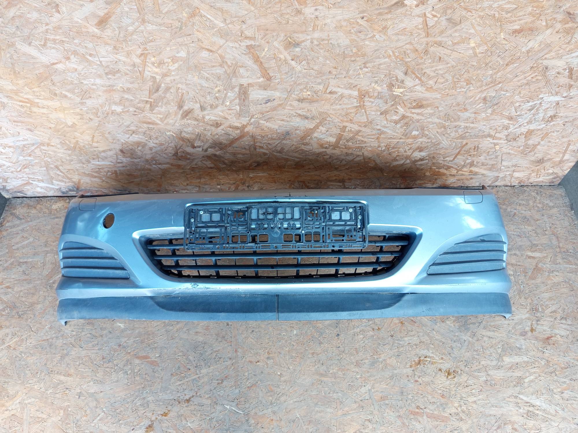 bumper front front Opel ASTRA H GTC 1.7 CDTI Z163