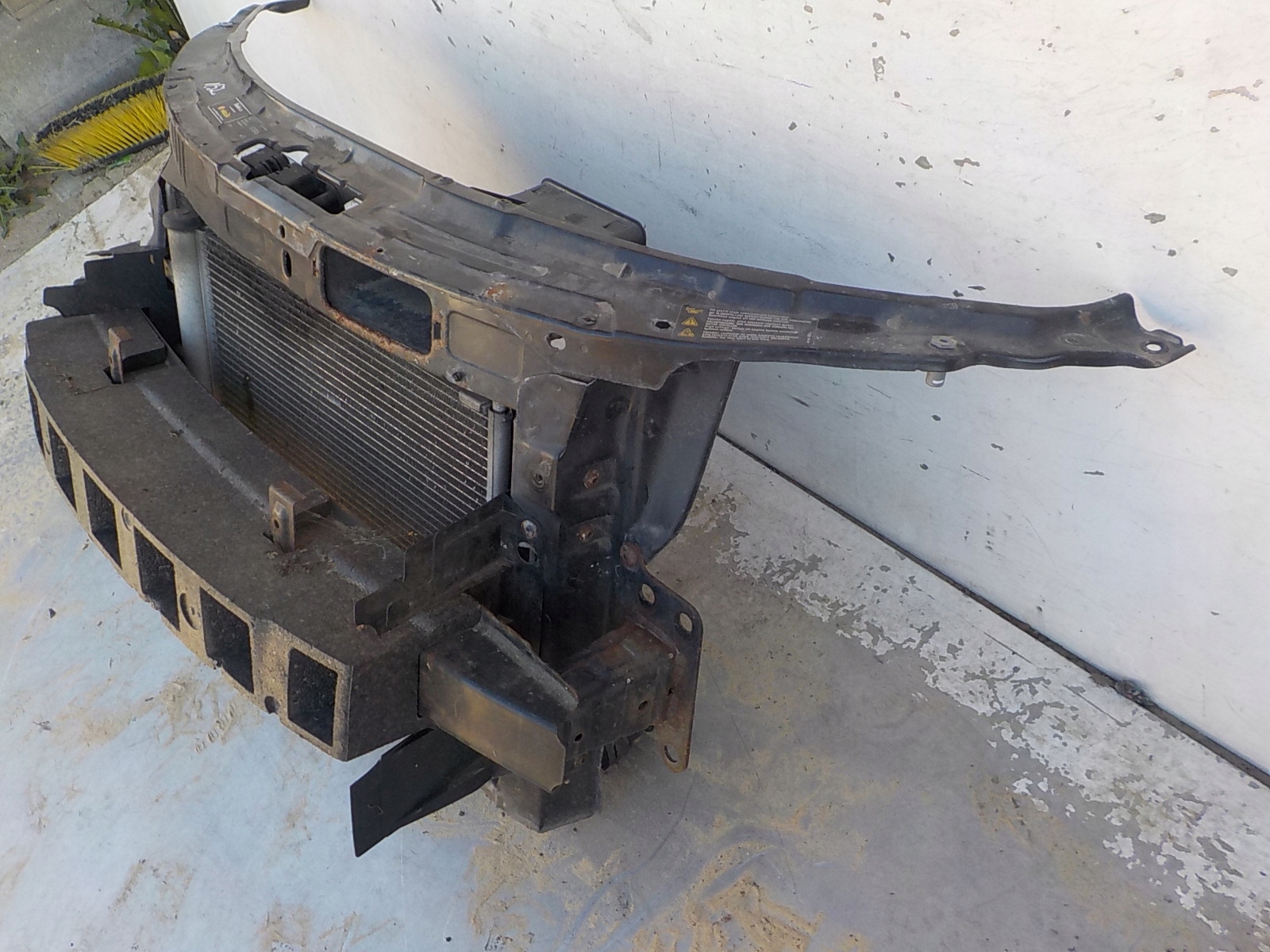 152 SKODA FABIA II 1.2 1.4 B support panel for radiators sider radiator