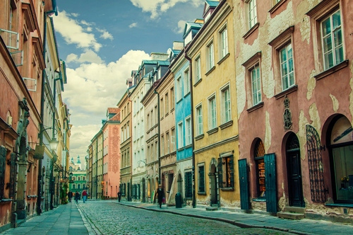 

Fototapeta flizelina na wymiar Warszawa