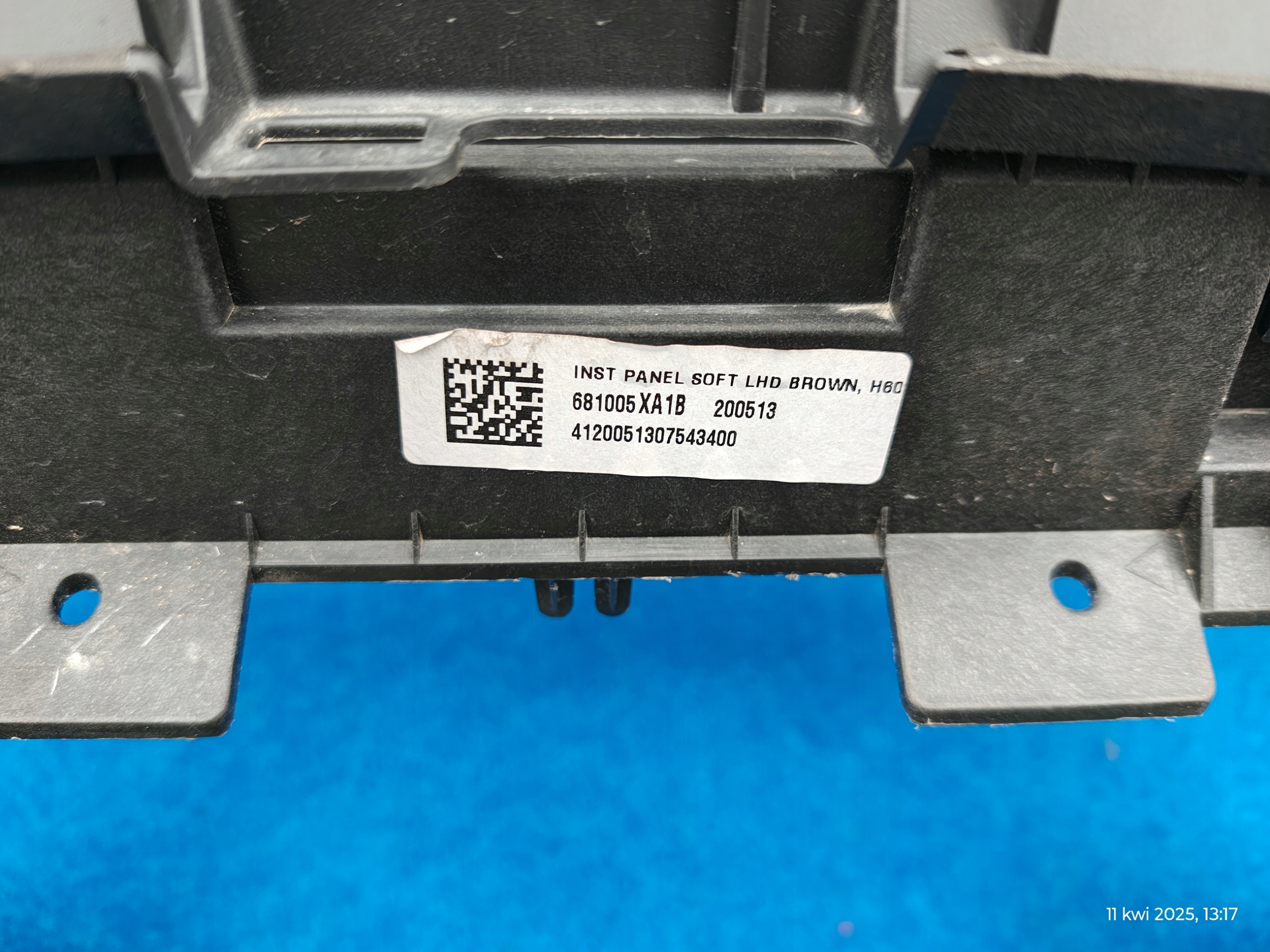 MERCEDES W470 консоль торпеда кожа 31104