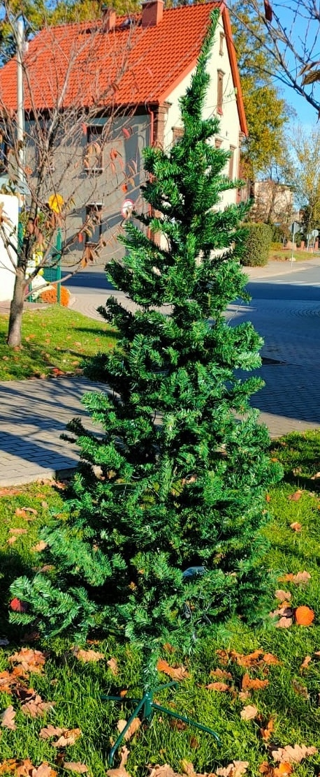 CHOINKA SZTUCZNA ŚWIĄTECZNA 2,10M Z LAMPKAMI LED