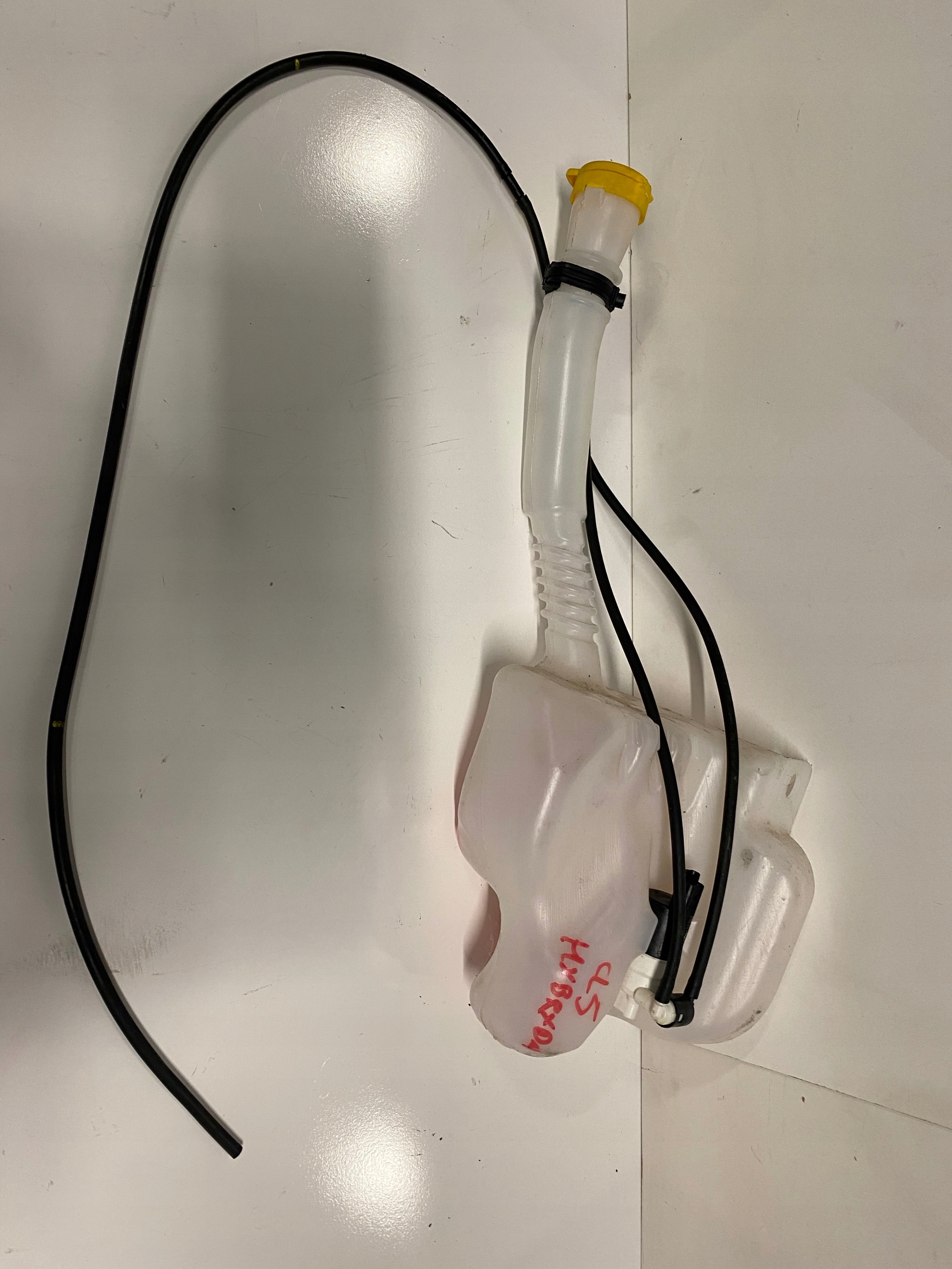 RENAULT CLIO V HYBRYDA E-TECH TANK WASHER