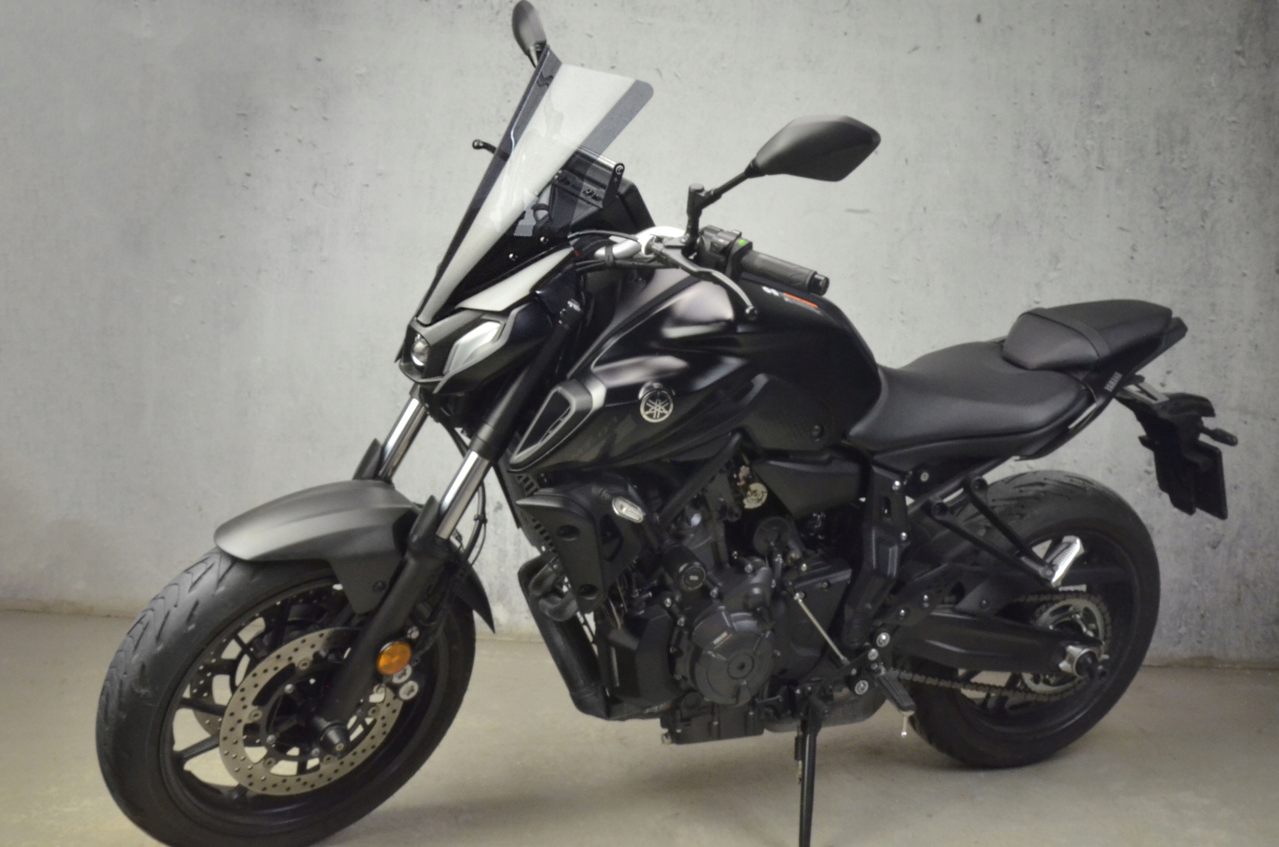 Loster turistické sklo Yamaha MT-07 21-24r.