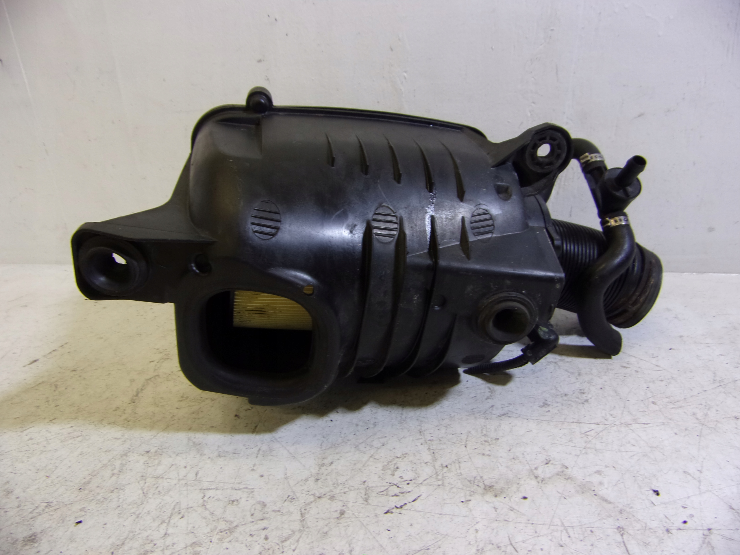 Gehäuse filter luft AUDI A3 8P 2.0 FSI 1K0129607 1K0129601AK