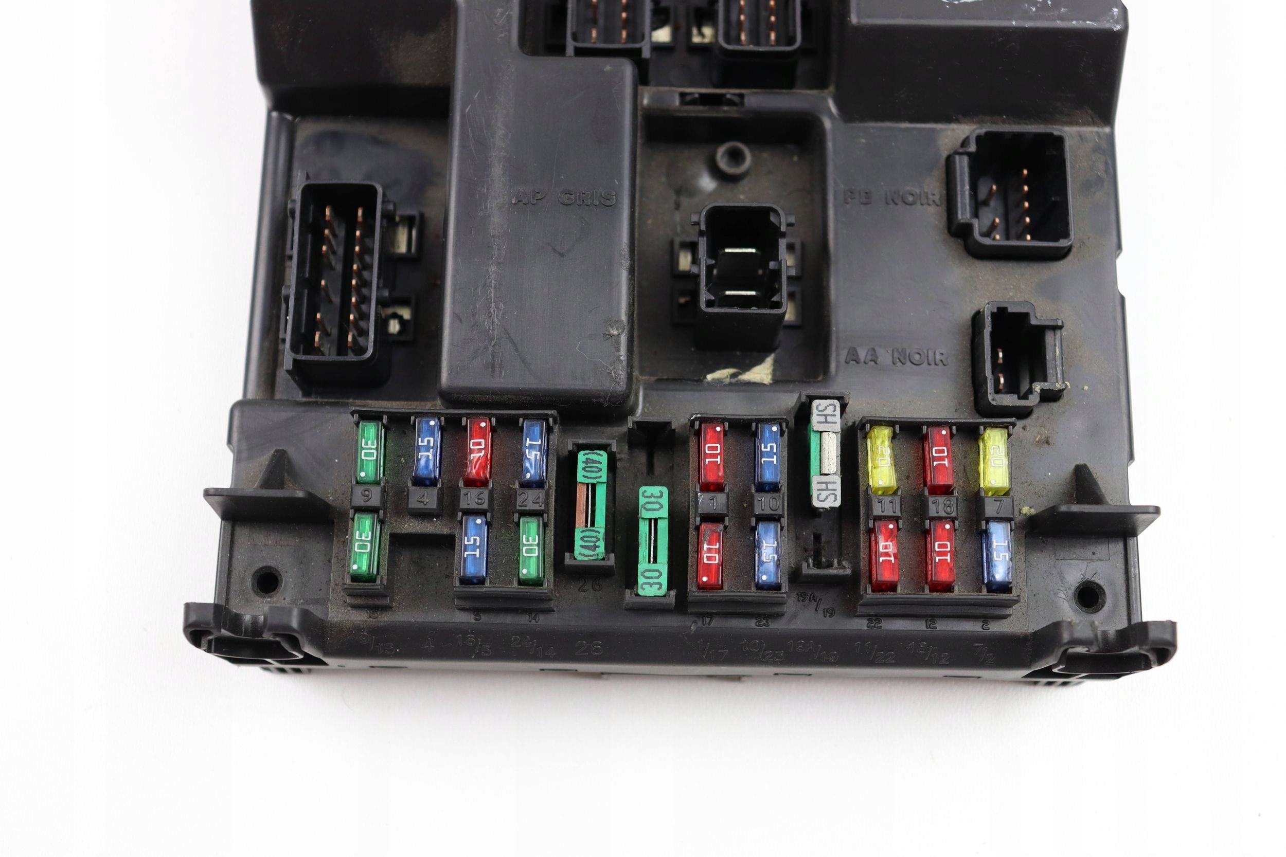 CITROEN PEUGEOT module control unit compartment BSI 9651197580A 9651196880A