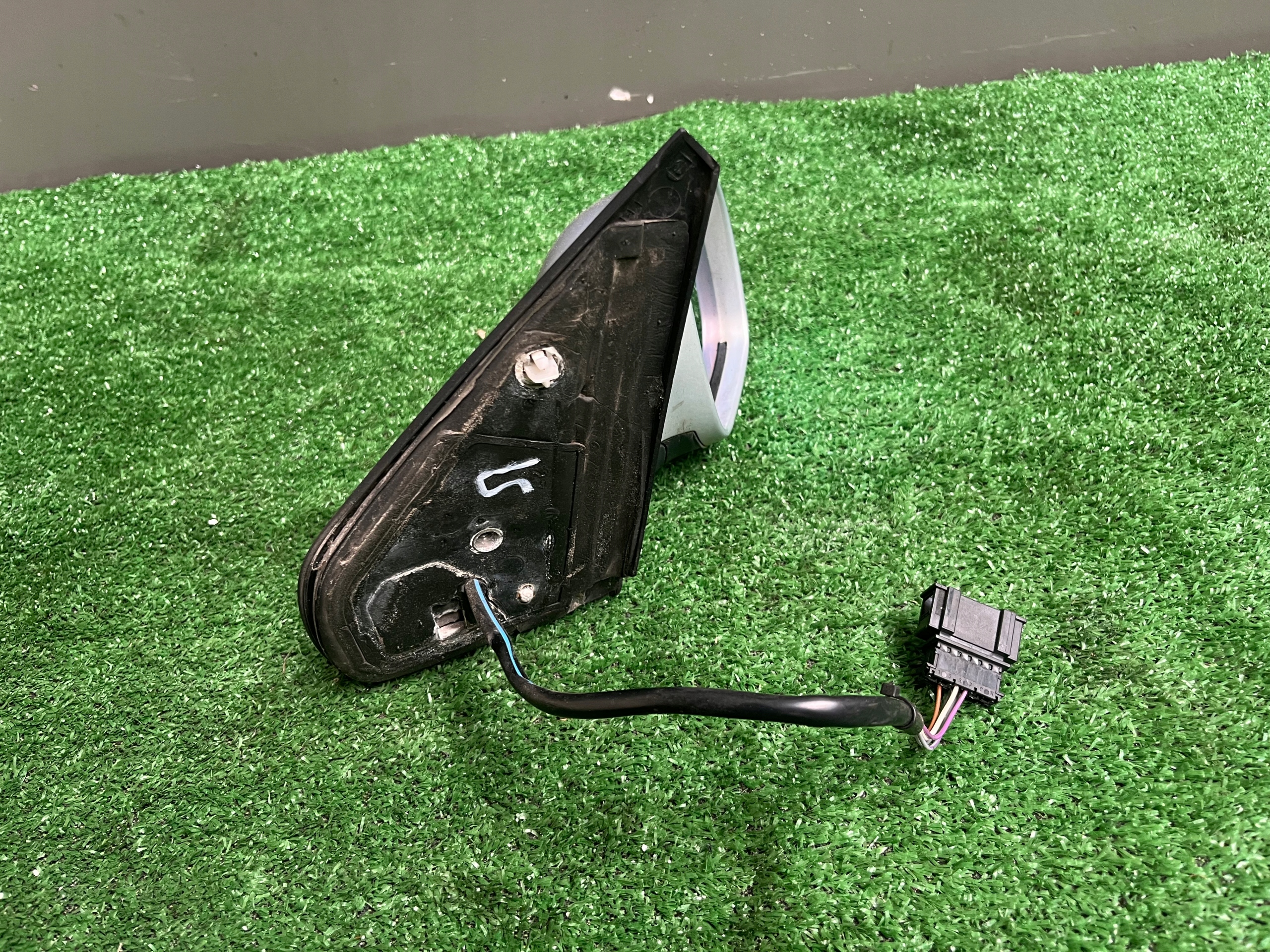 mirror right electrics VOLKSWAGEN GOLF 4 E1020514